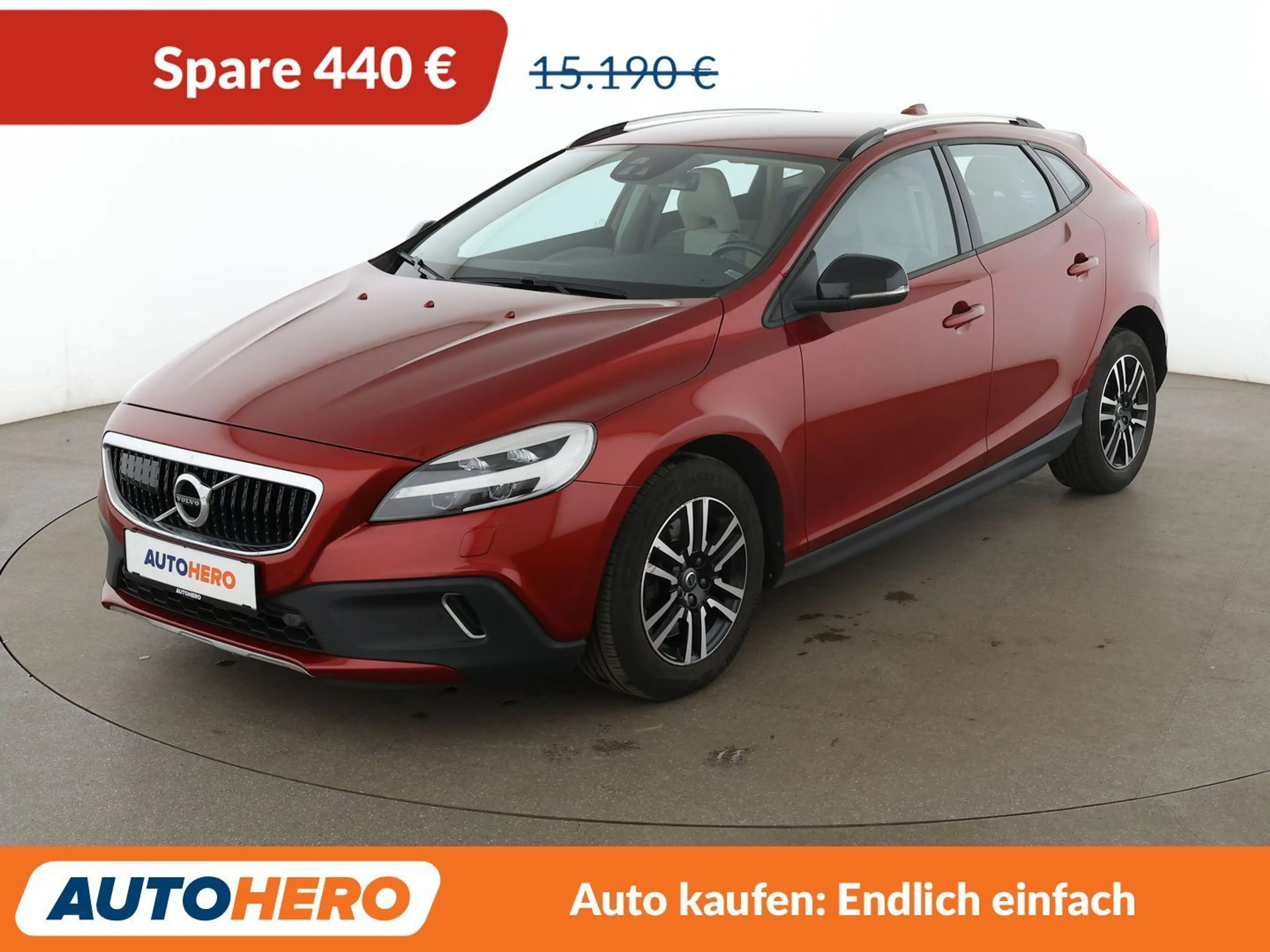 Volvo V40 Cross Country 2.0 D3 Momentum Aut.*NAVI*LED*ACC*CAM*PDC*SHZ*ALU*