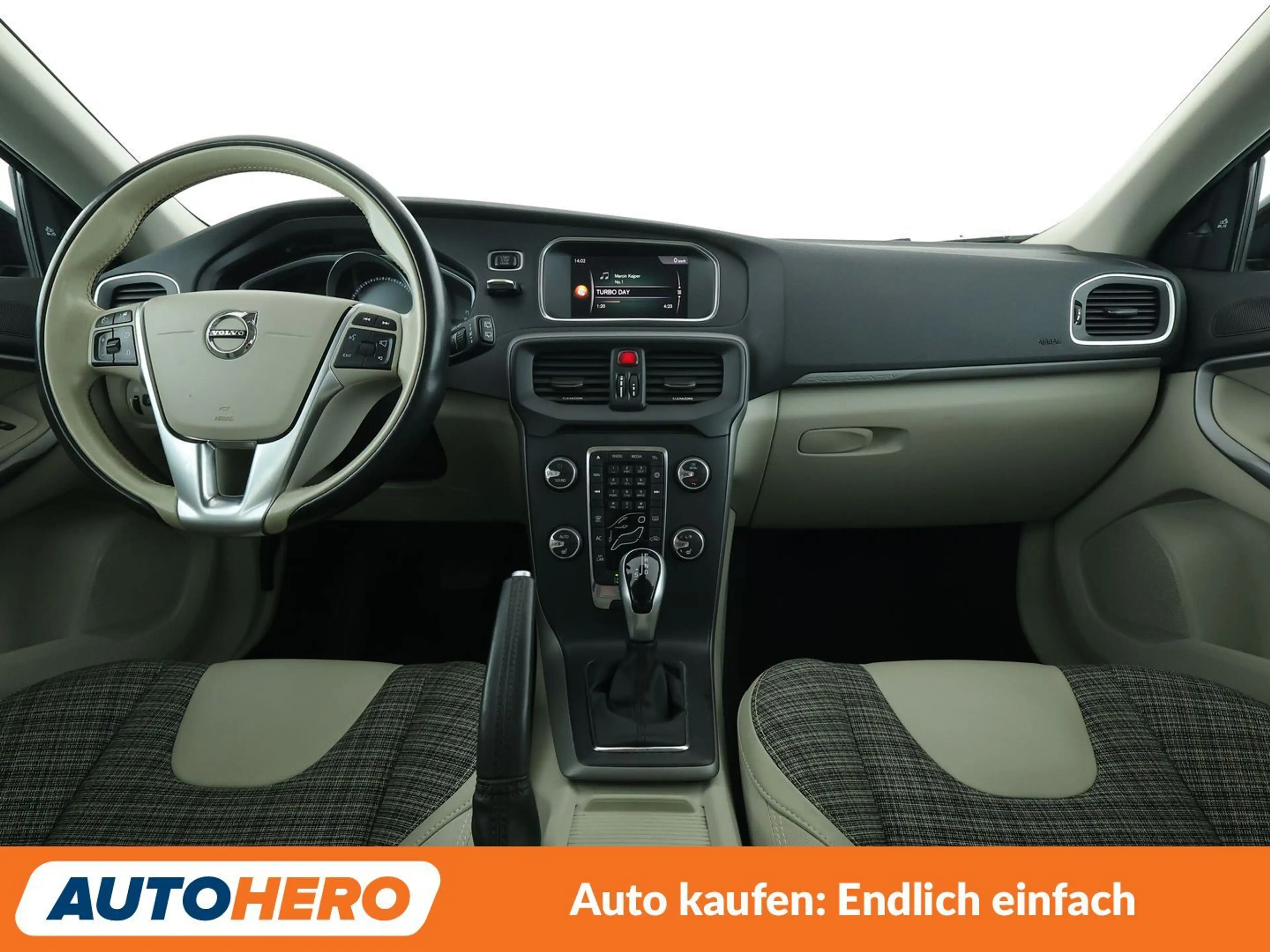 Volvo V40 Cross Country 2.0 D3 Momentum Aut.*NAVI*LED*ACC*CAM*PDC*SHZ*ALU* — photo 12