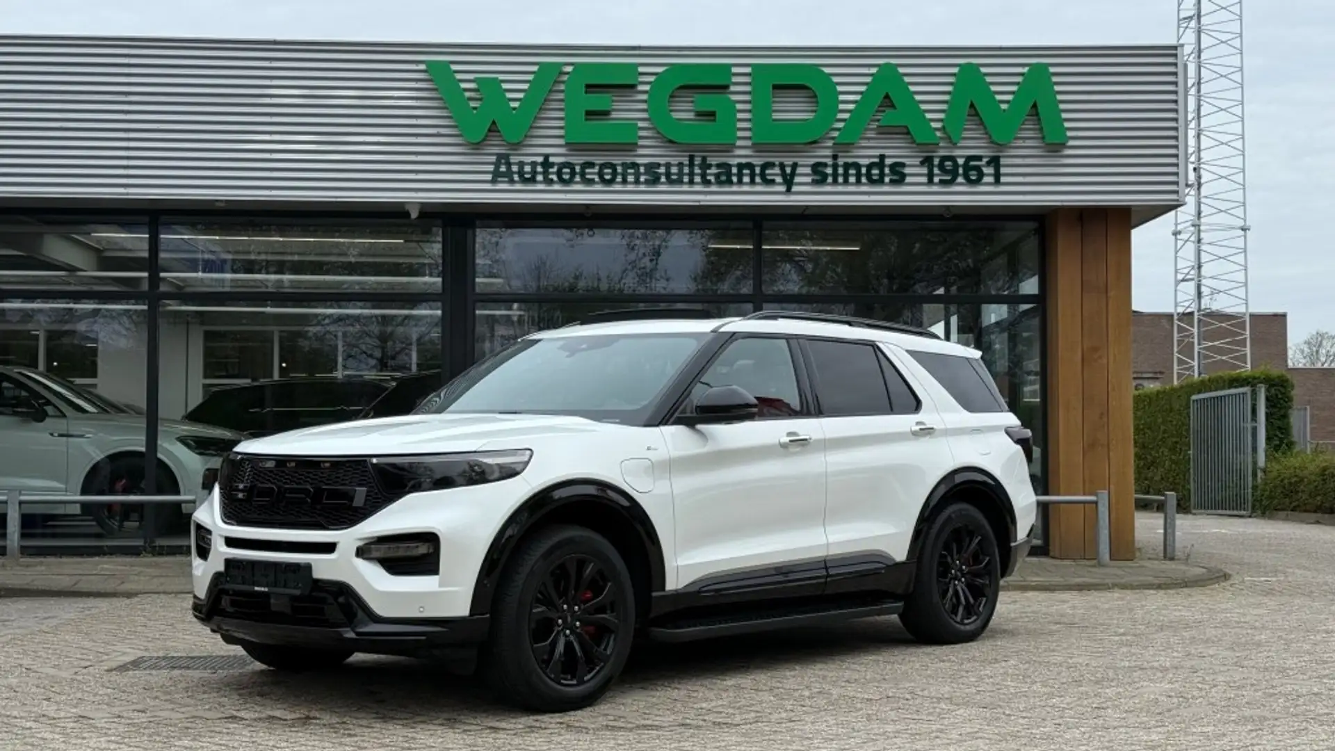 Ford Explorer 3.0 V6 EB PHEV ST-LINE FULL BLACK+SMOKE PACK Blanco - 1