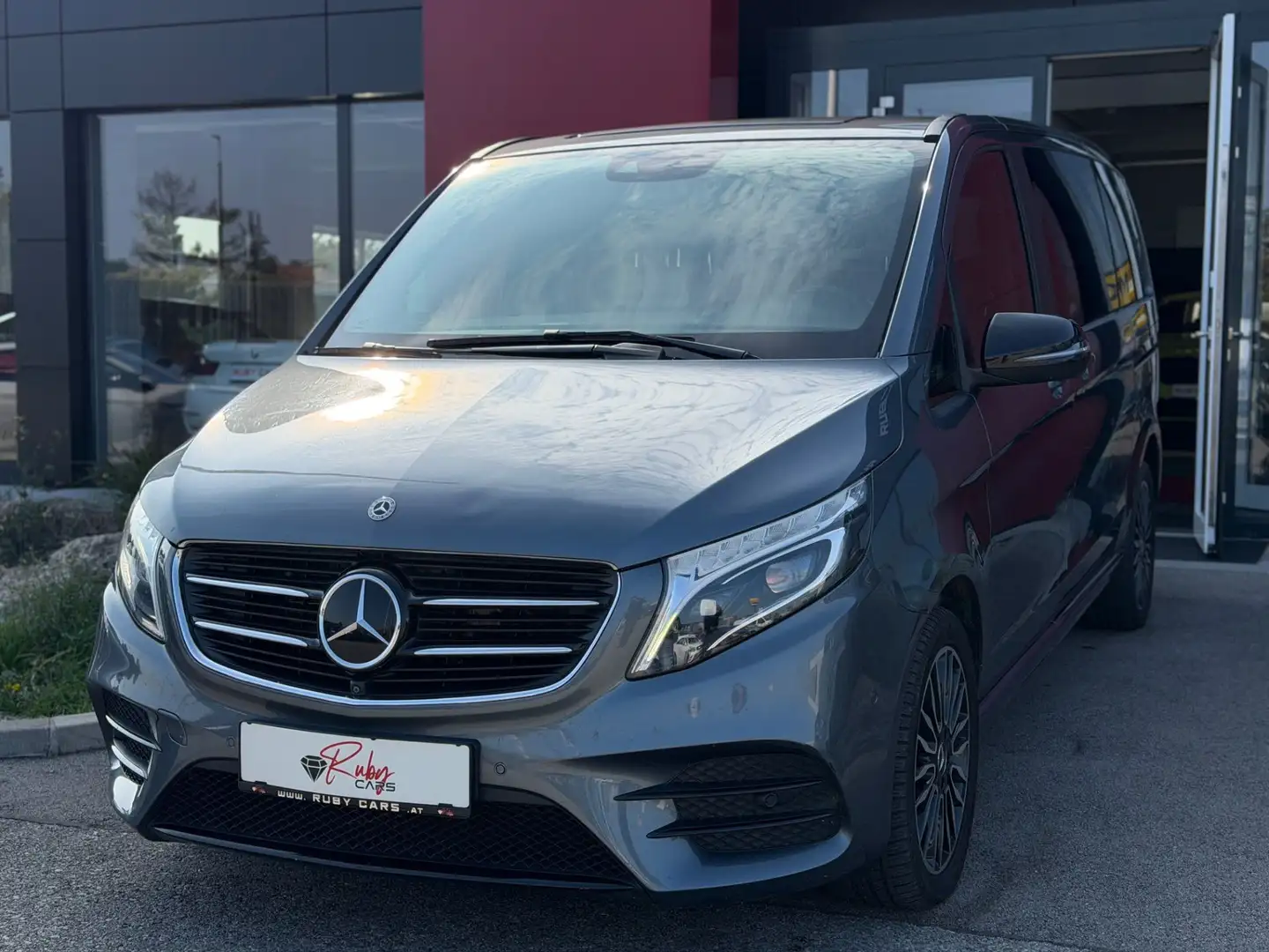 Mercedes-Benz Sonstige V 250 d Avantgarde 4MATIC Silber - 2