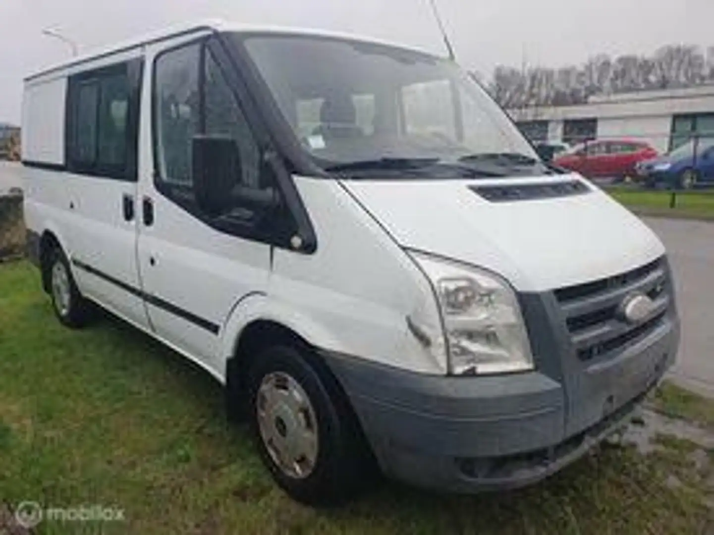 Ford Transit 260S 2.2 defect injectors. motor start niet - 1