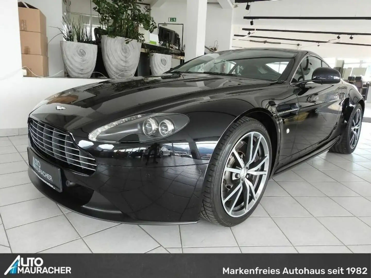 Aston Martin V8 Vantage Sportshift*35.000KM* Schwarz - 1