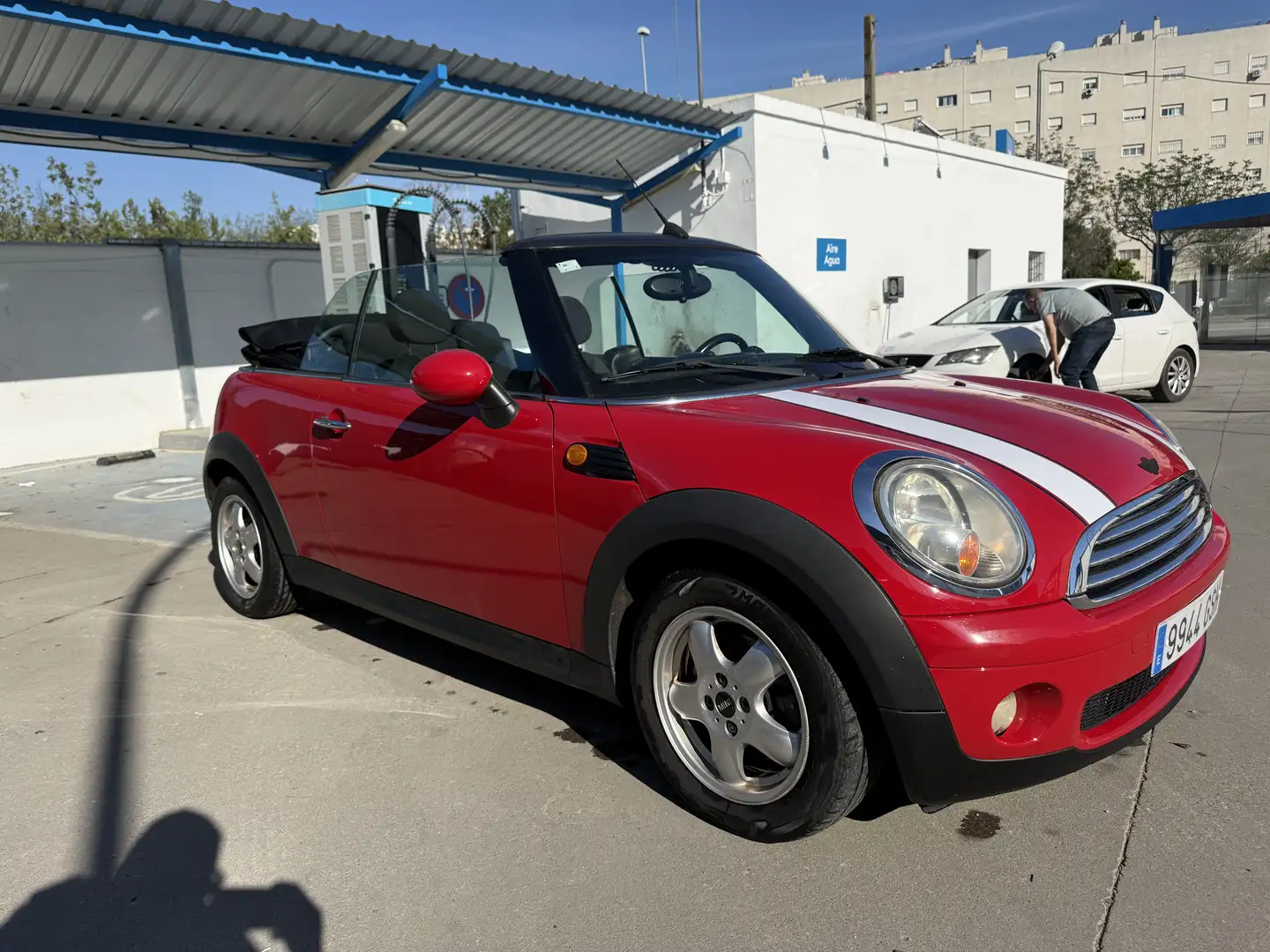 MINI Cooper Roadster - 1