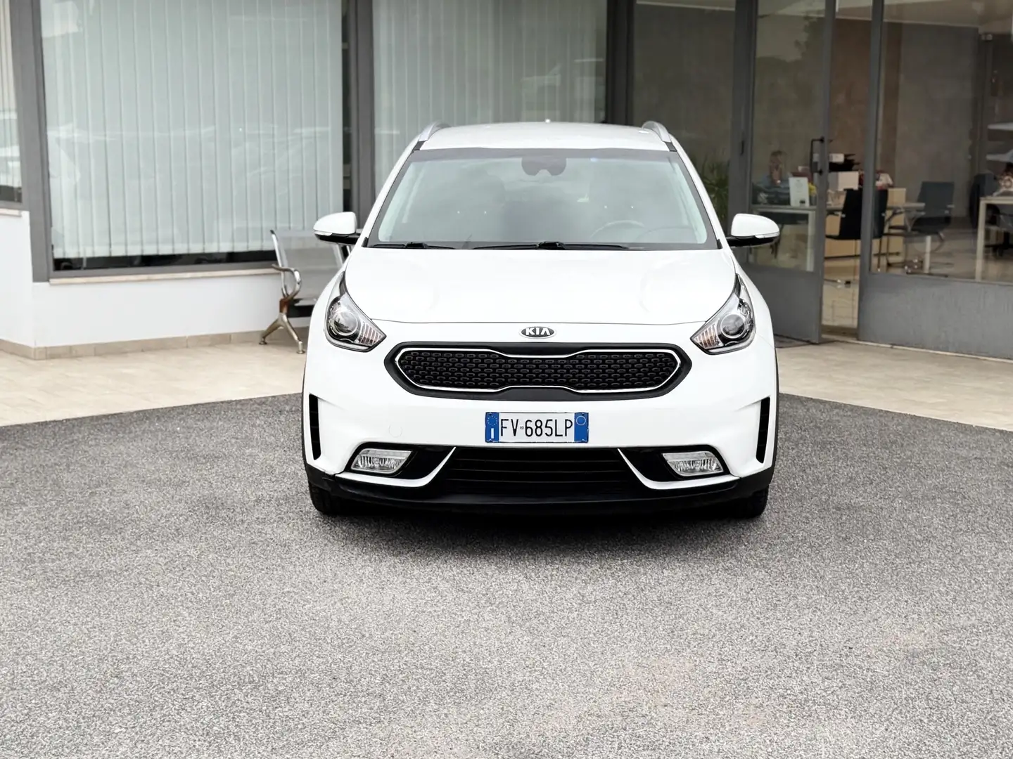 Kia Niro Niro 1.6 Hybrid 105CV E5 Neo Automatica - 2017 Blanc - 2
