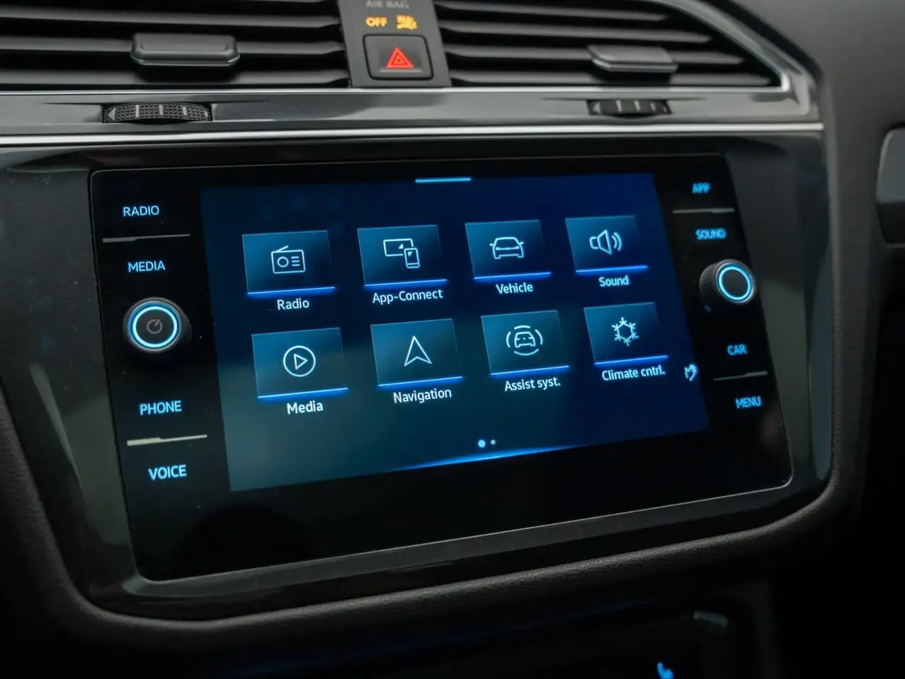 Volkswagen Tiguan снимка Volkswagen Tiguan