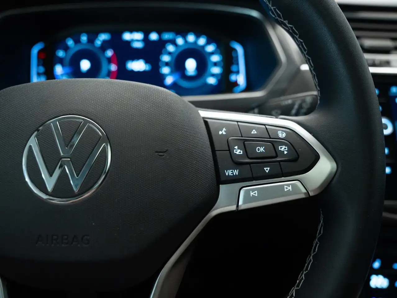Volkswagen Tiguan снимка Volkswagen Tiguan