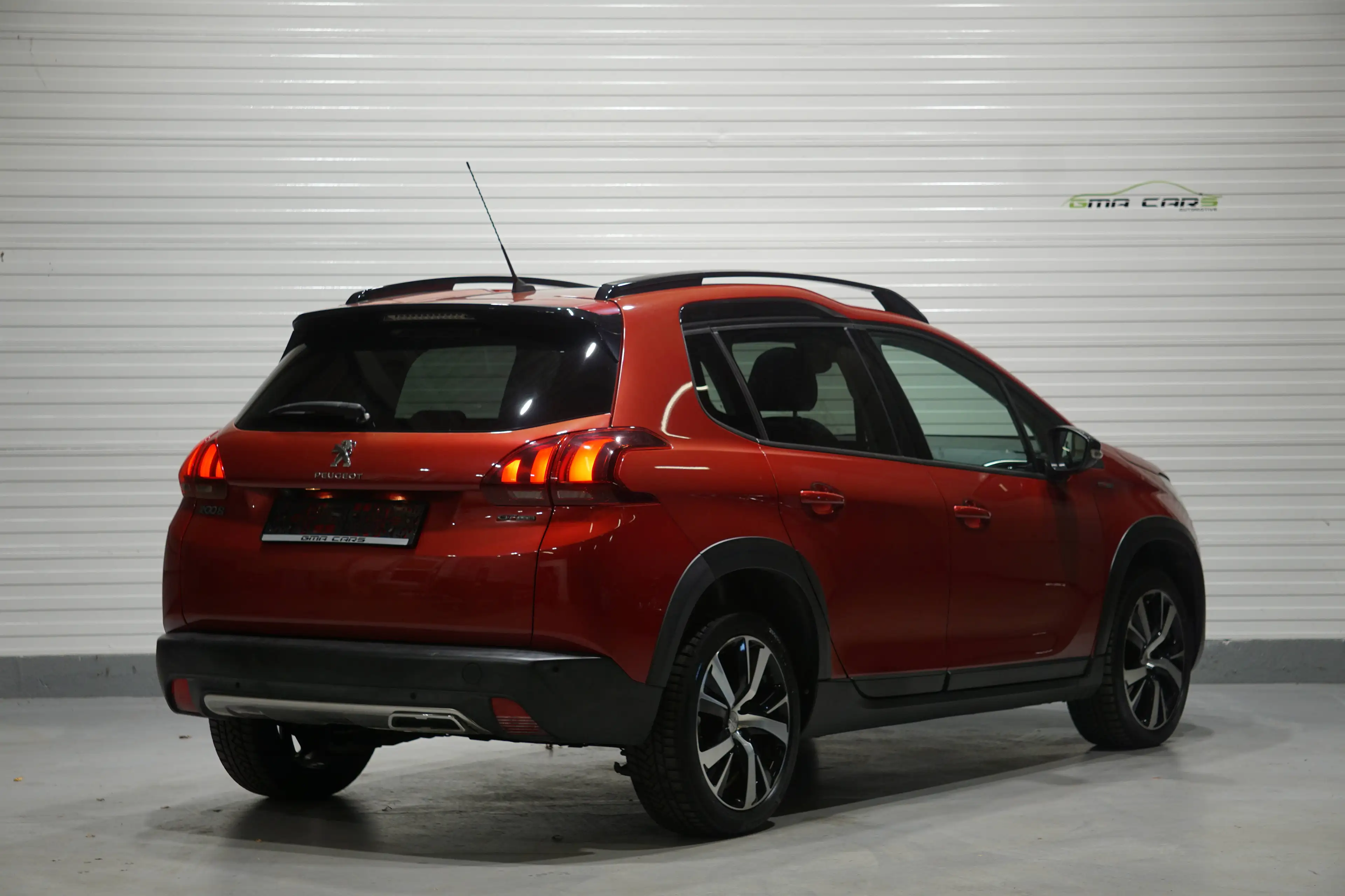 Peugeot 2008 2008 1.2 PureTech GT Line S-Navi-Cam-Pano-CruiseC-ZetelV-Carplay-Garantie — photo 3