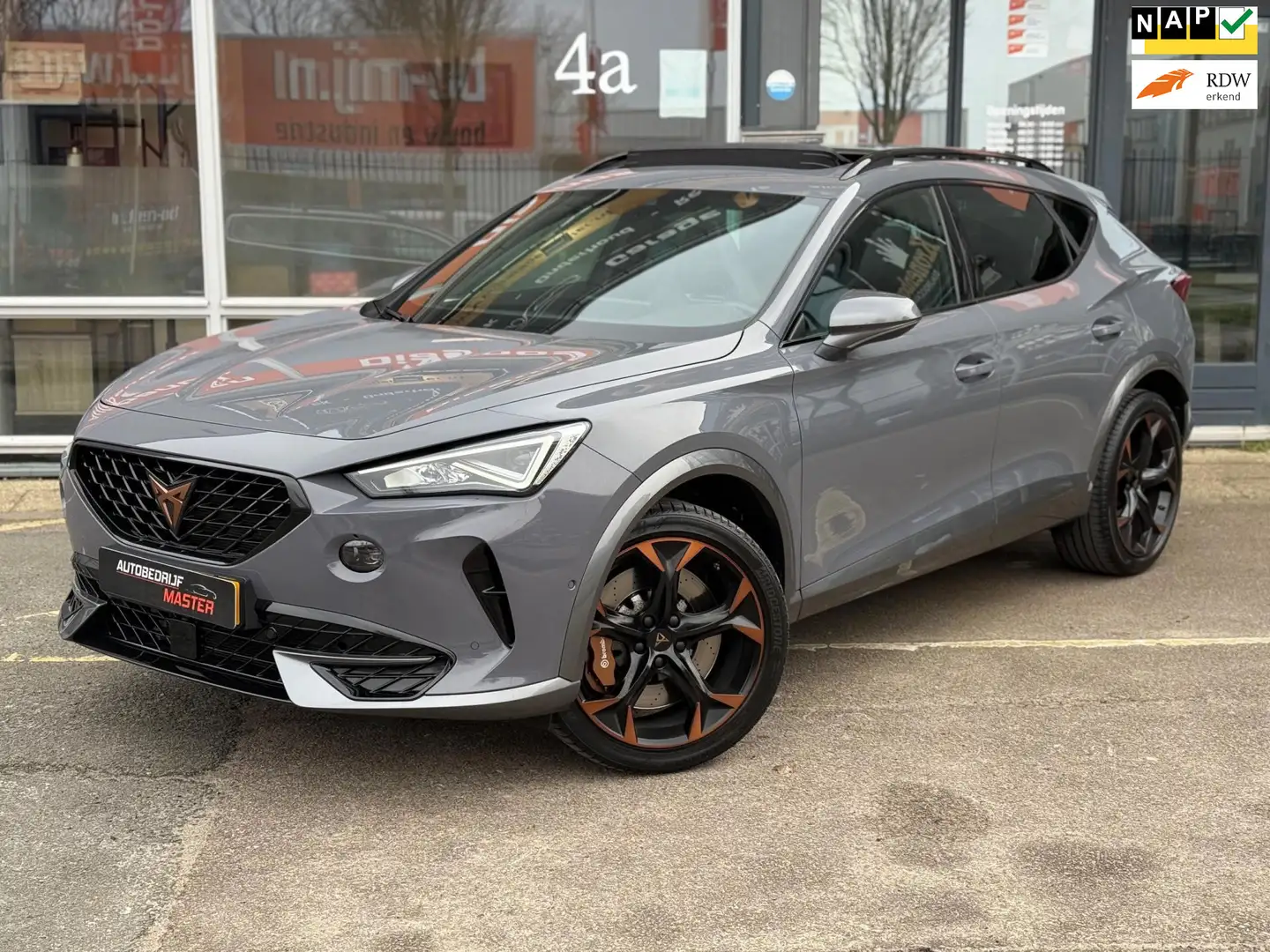 CUPRA Formentor 2.0 TSI 4DRIVE | Pano | ACC | Sfeer Gris - 1