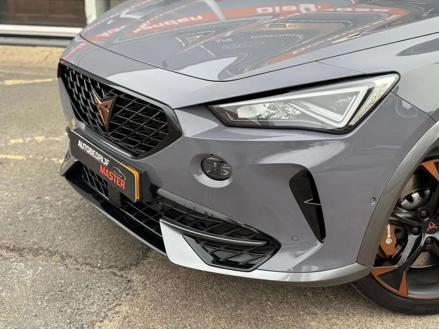 CUPRA Formentor 2.0 TSI 4DRIVE | Pano | ACC | Sfeer Gris - 2
