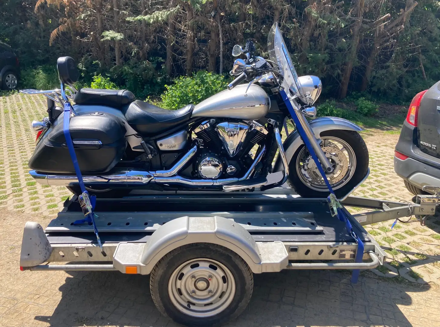 Yamaha XVS 1300 Midnight Star Šedá - 1