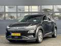 Hyundai KONA EV FASHION 64 KWH I 3 FASE I 100% SOH I P-CAMERA I Zwart - thumbnail 1