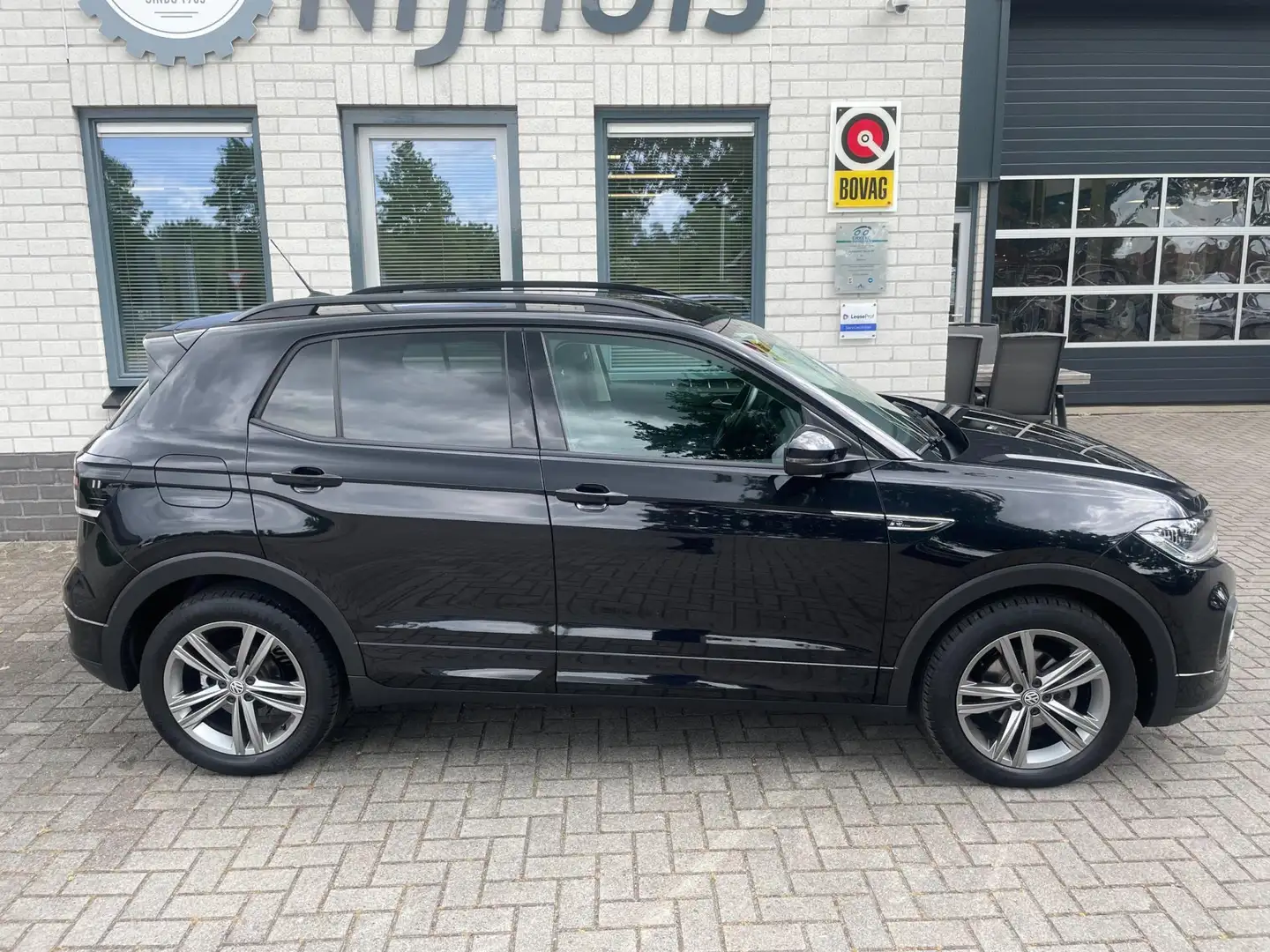 Volkswagen T-Cross 1.0 TSI Style / Climate Controle / Add. Cruise / D Negro - 2
