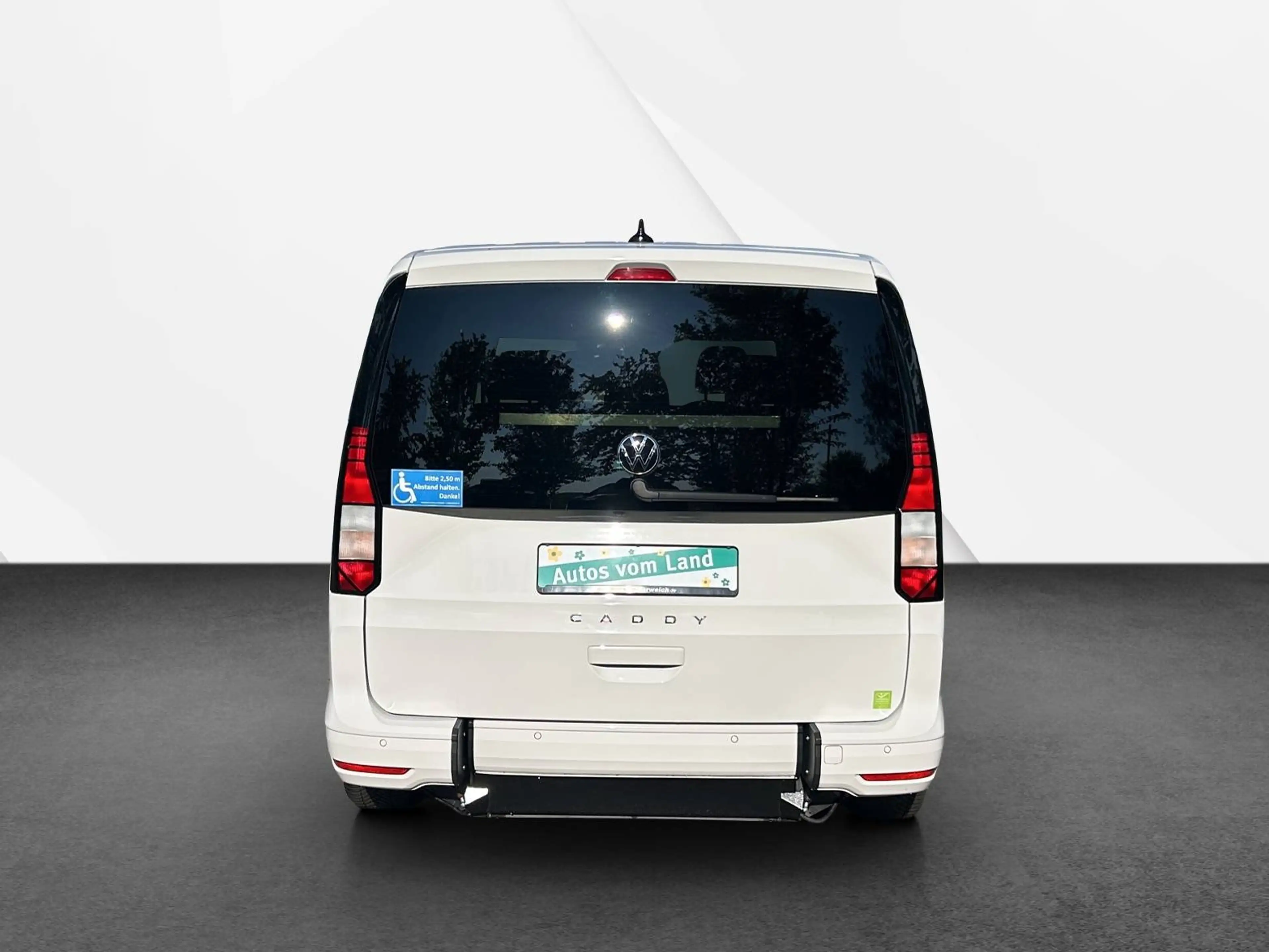 Volkswagen Caddy Maxi — photo 5