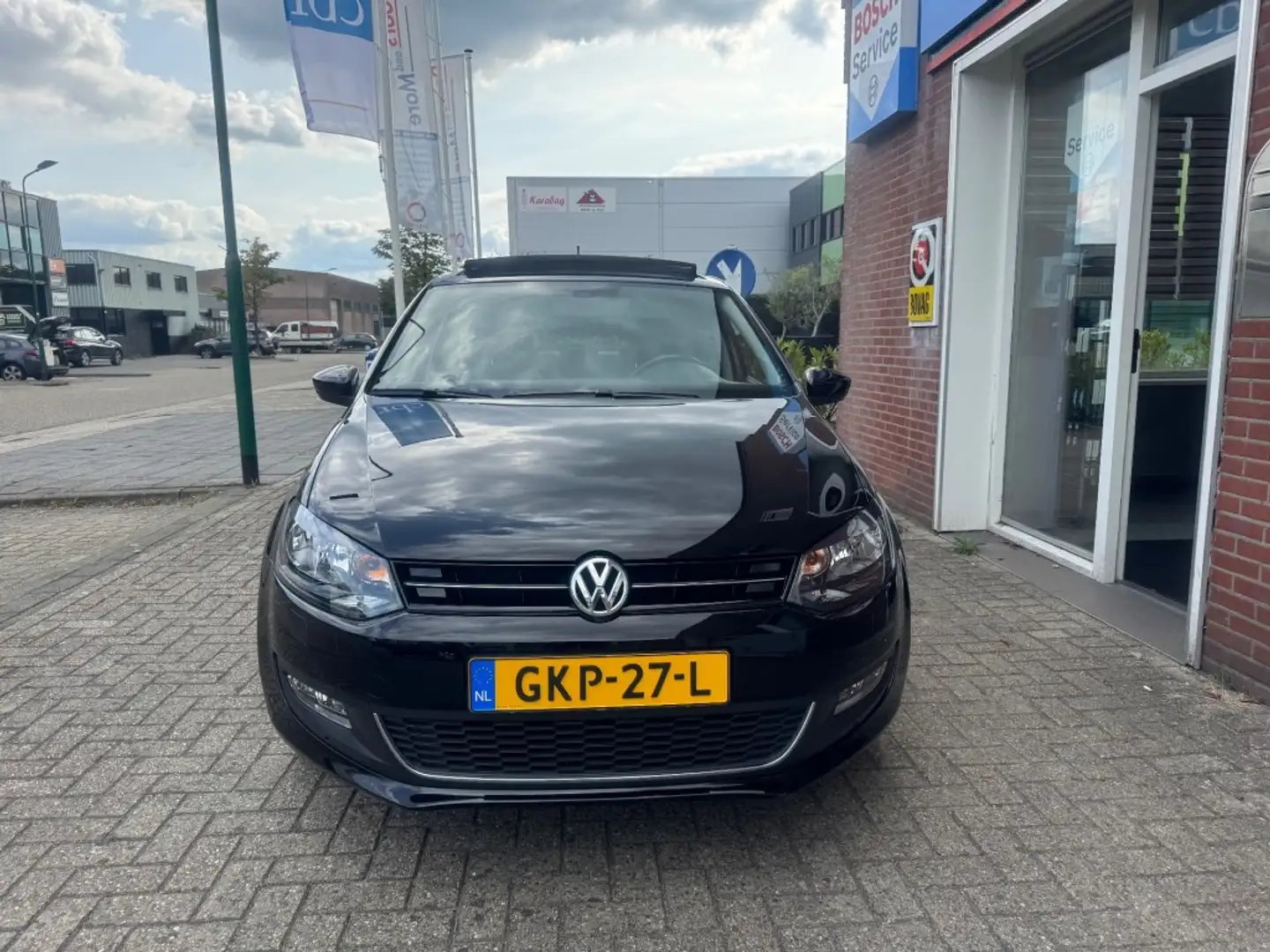 Volkswagen Polo 1.2 51kW 5-drs MATCH  Panoramadak Černá - 2