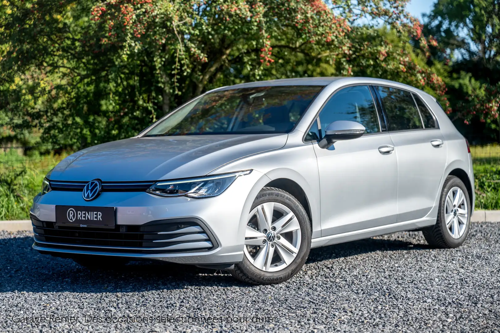 Volkswagen Golf 1.0 TSi 110 -Caméra-Carplay et Garantie 24 mois Grijs - 1