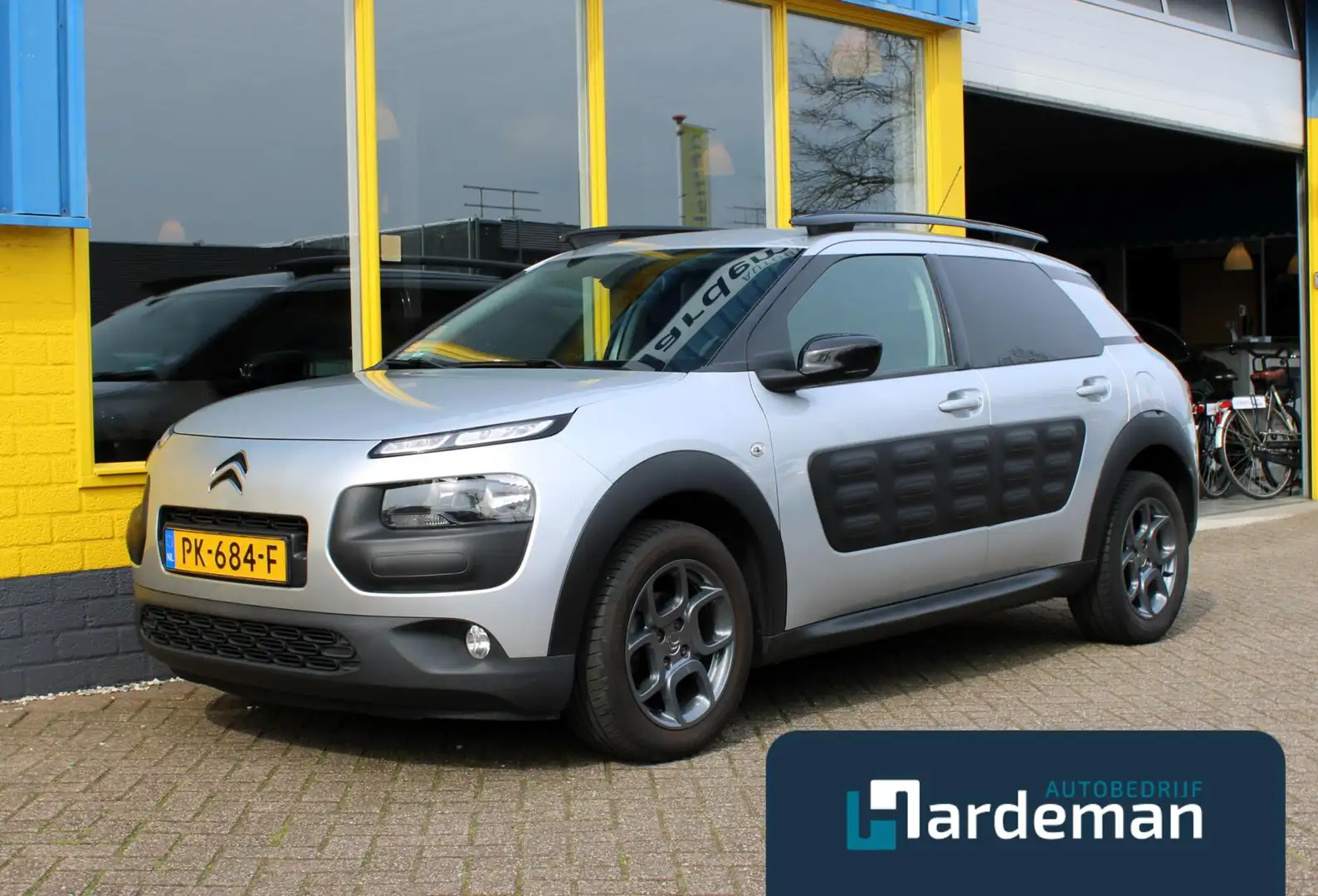 Citroen C4 Cactus 1.2 Shine Navi Camera Trekhaak Gris - 1