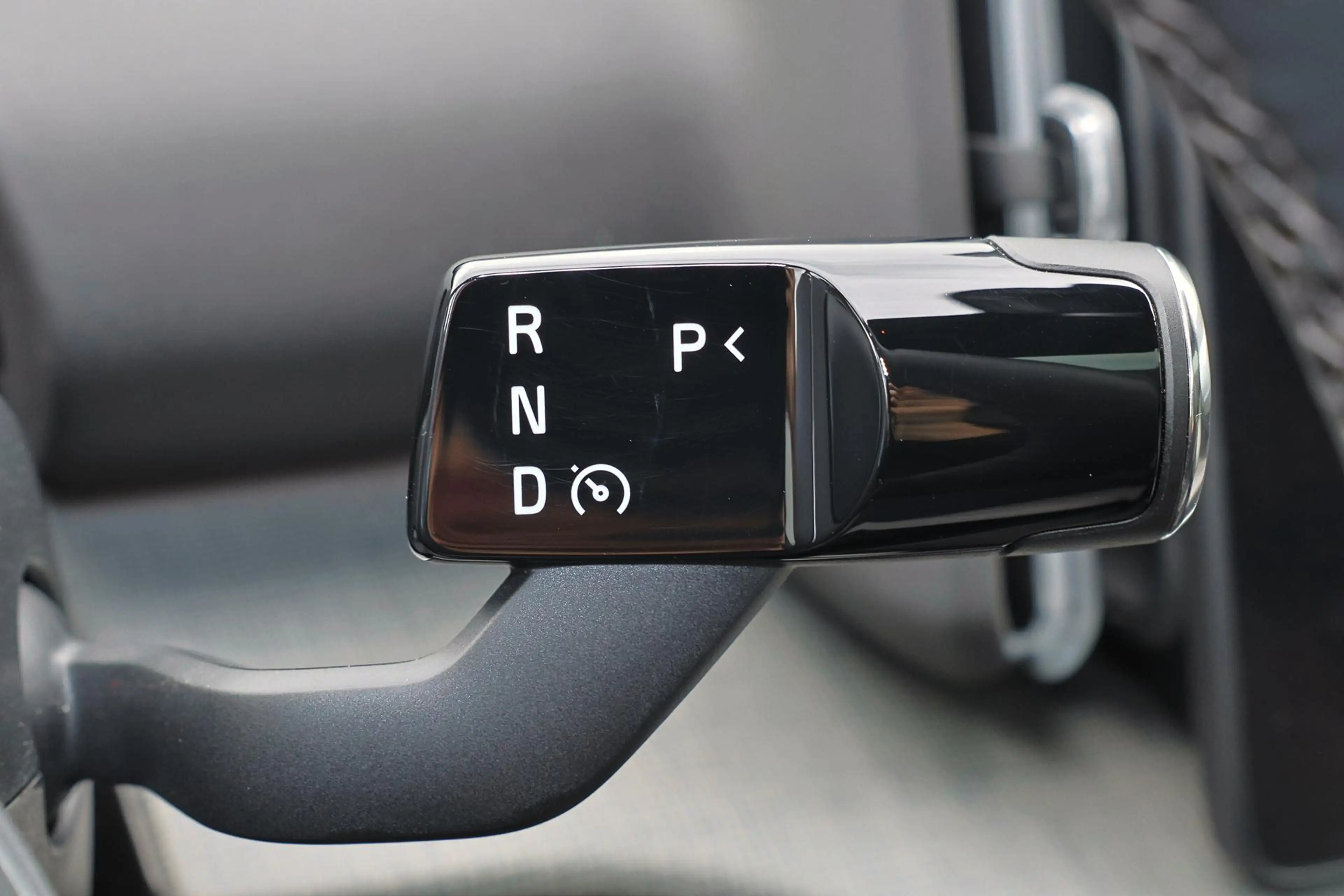 Volvo EX30 Extended Range Ultra 69 kWh - Panoramadak - Climat — photo 9