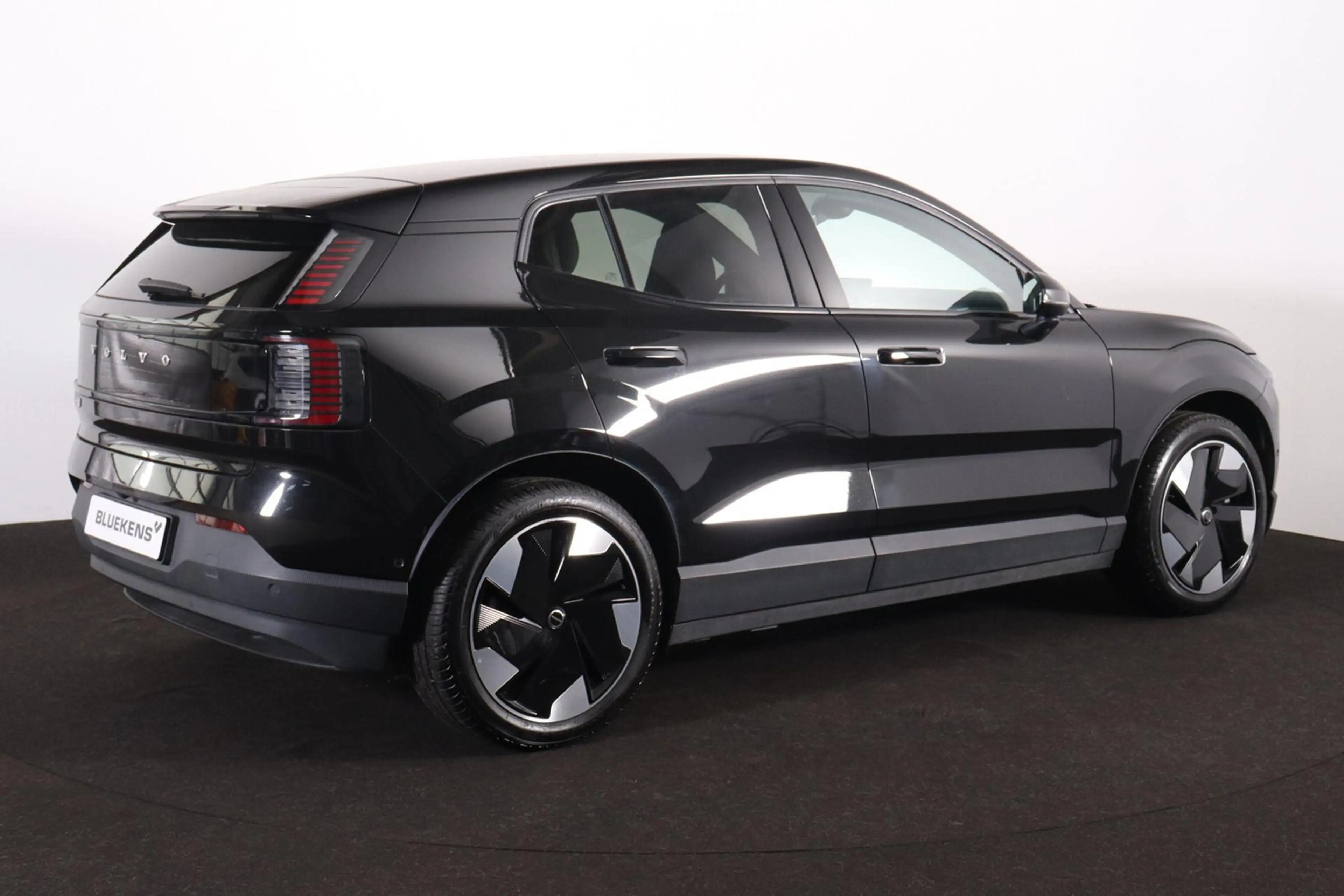 Volvo EX30 Extended Range Ultra 69 kWh - Panoramadak - Climat — photo 7