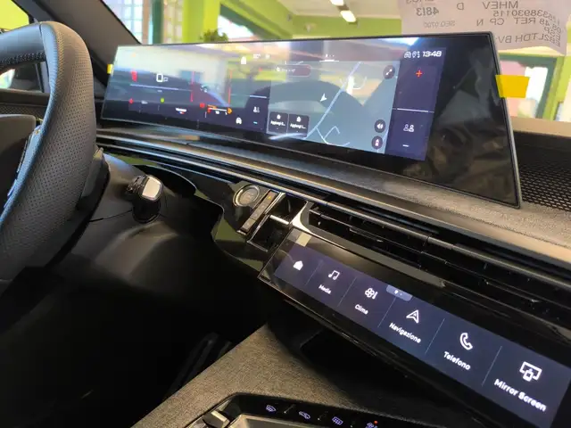 Peugeot 5008 view 10