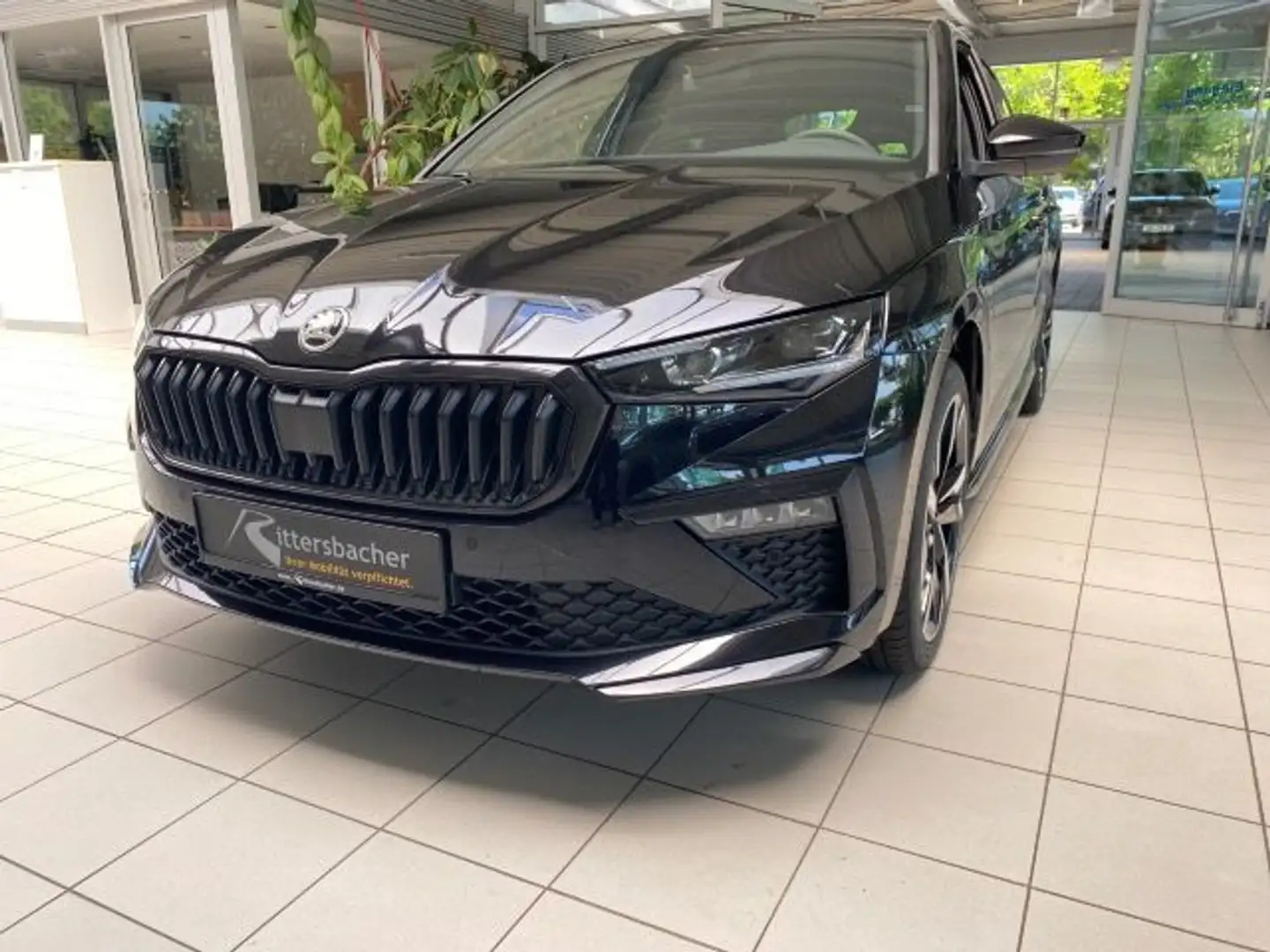 Skoda Scala Monte Carlo 1,5 TSI 110 kW 6-Gang-Schaltge Schwarz - 2