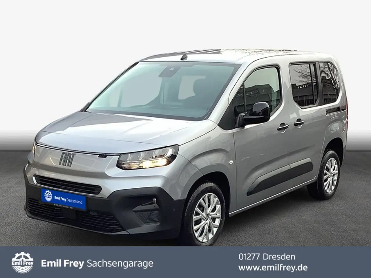 Fiat Doblo 1.5 BlueHDi L1 Techno-Paket 180°: Einparkhil