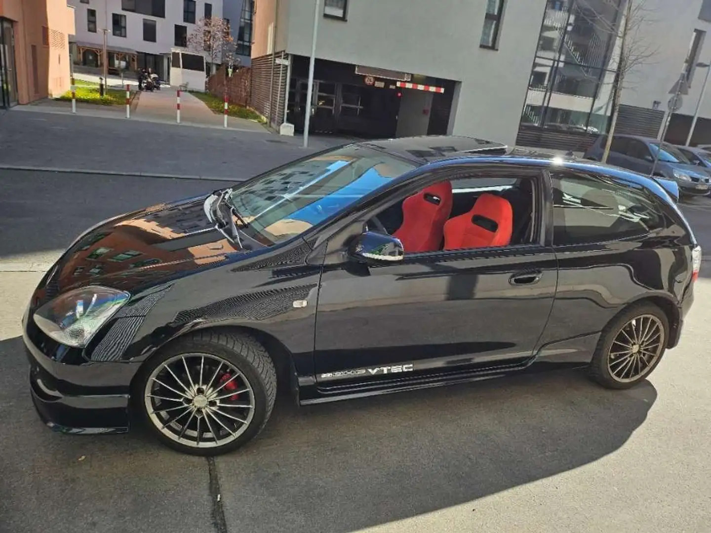 Honda Civic Civic 1,6i ES VTEC II ES Schwarz - 1