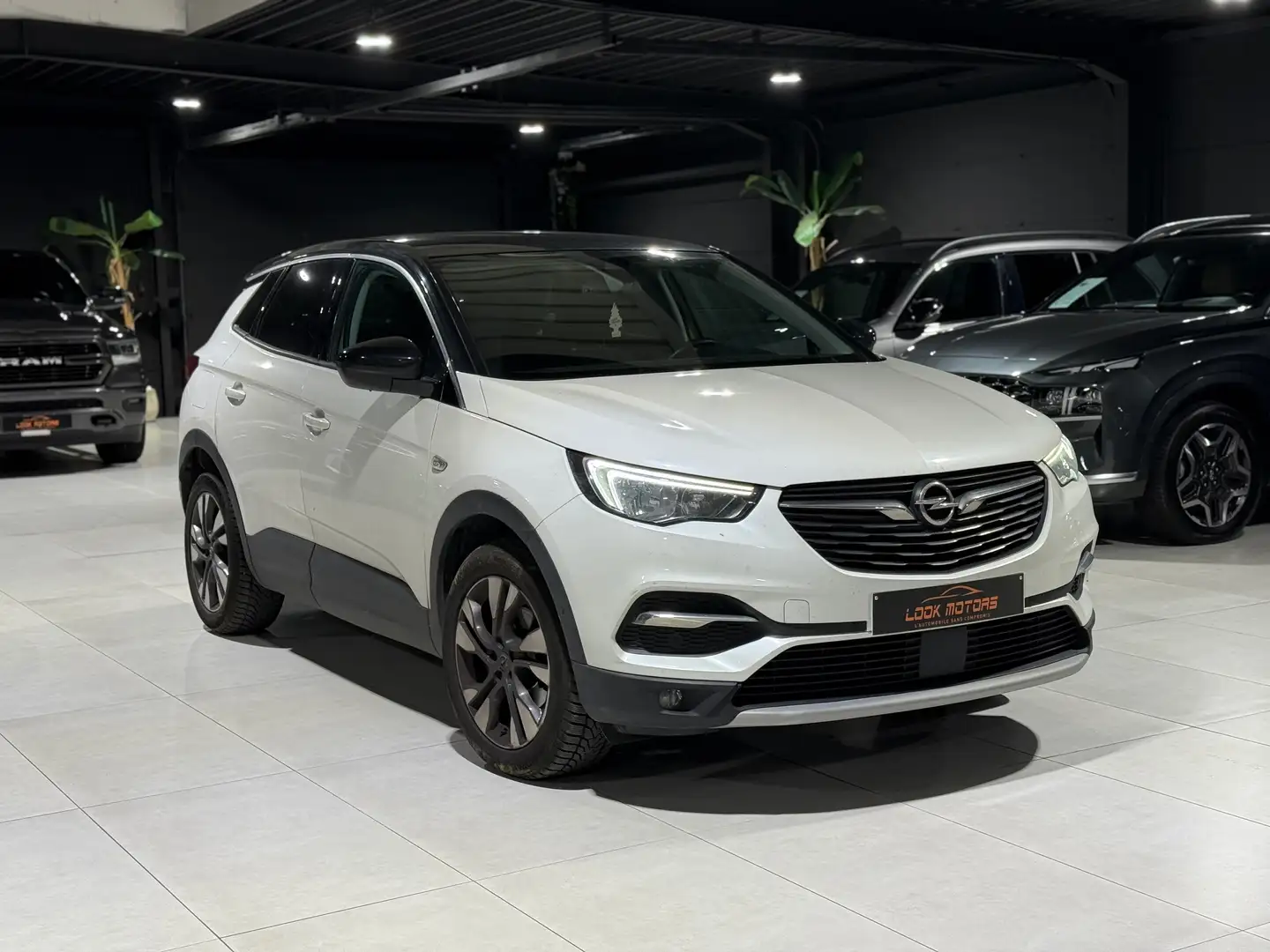 Opel Grandland X 1.5 Turbo D 130cv GPS Camera CarPlay Led PDC Full Blanc - 2