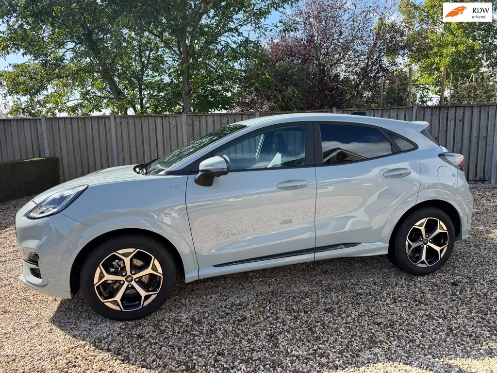 Ford Puma 2025 из Европы — купить под ключ