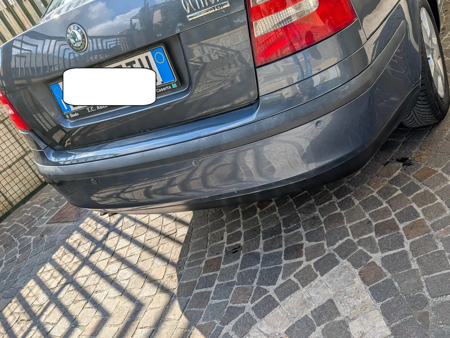 Skoda Octavia Octavia II 2004 Berlina 1.9 tdi Ambiente c/esp fap Grigio - 1