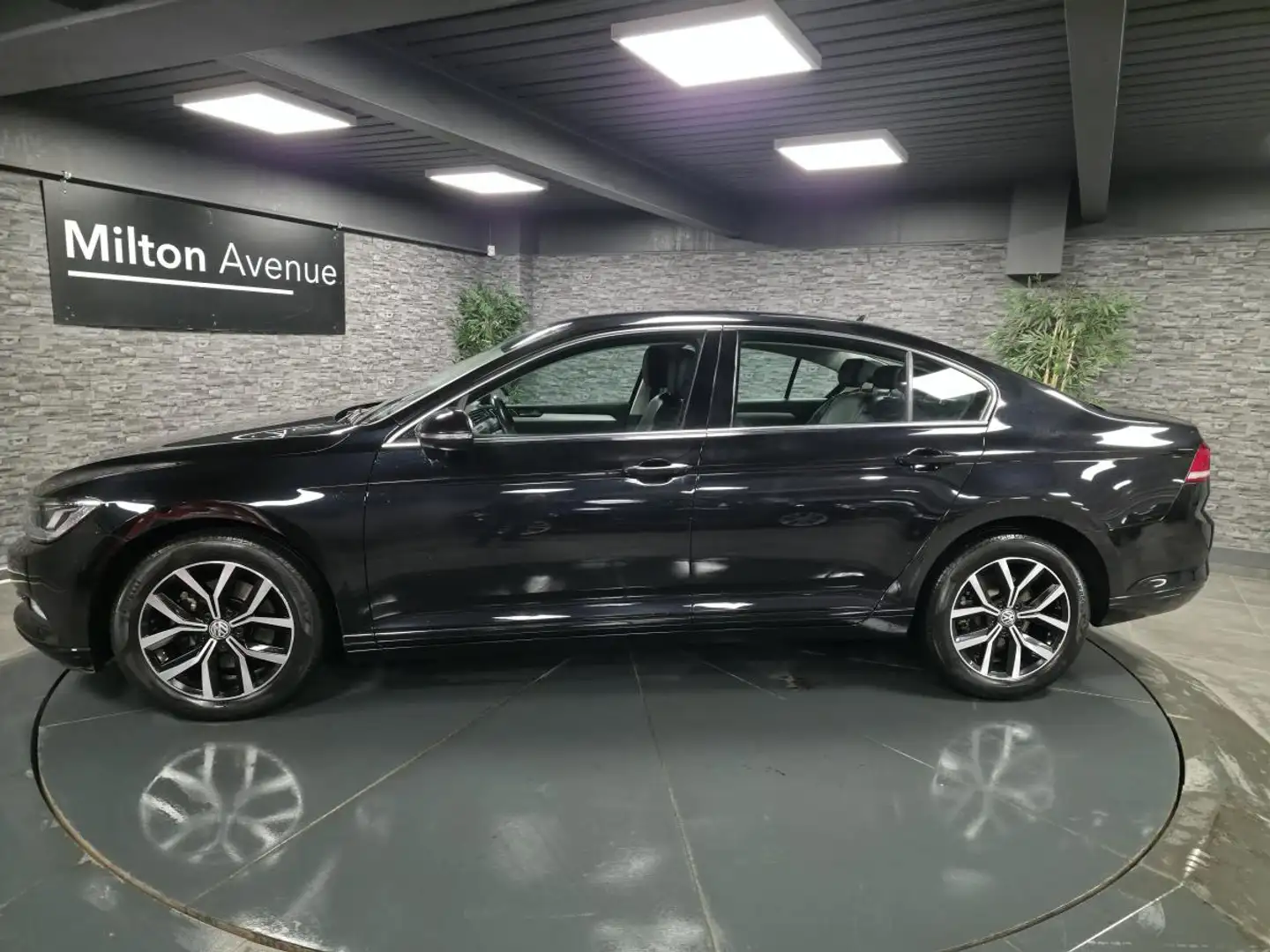 Volkswagen Passat Passat 2.0 16V TDI - 150 - BV DSG 7  Confortline Noir - 2