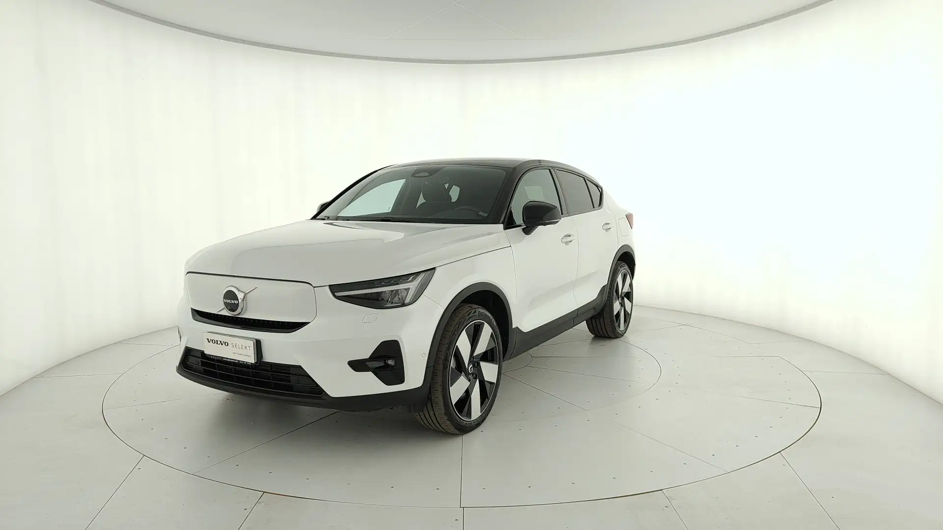 Volvo XC40 twin motor 1st Edition awd Bianco - 1