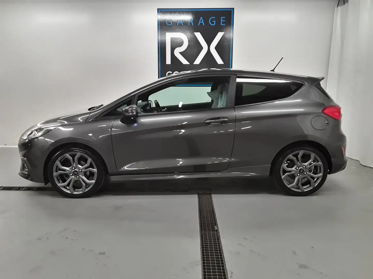 Ford Fiesta Fiesta 1.0 EcoBoost ST-Line Gris - 2