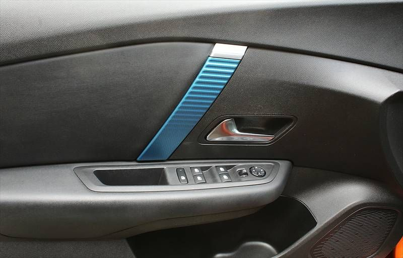 Citroen C4 e-Feel Drive-Assit-Paket plus Kälte-Paket 1Hd — photo 9