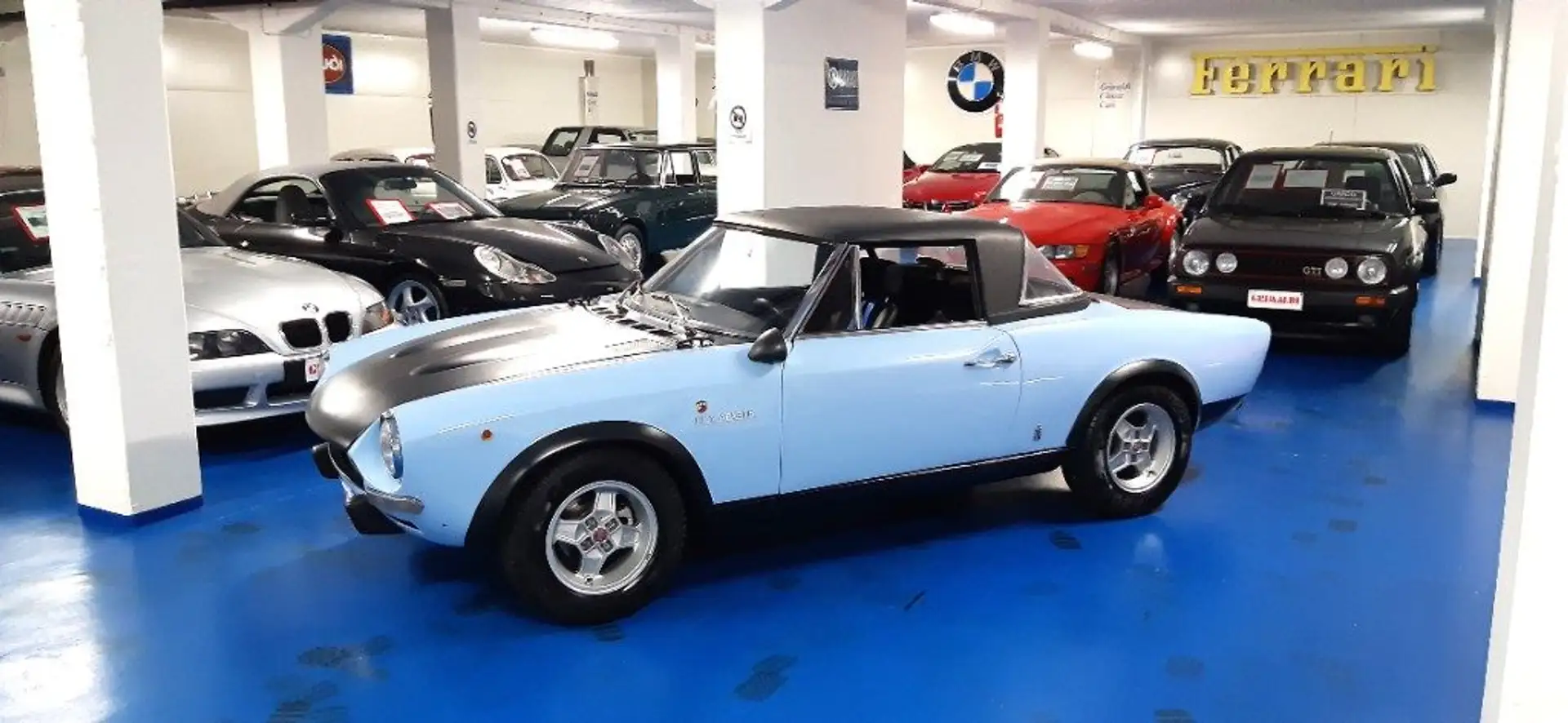 Abarth 124 Spider STRADALE*ITALIANA DA SEMPRE*TARGA CUNEO Blau - 1