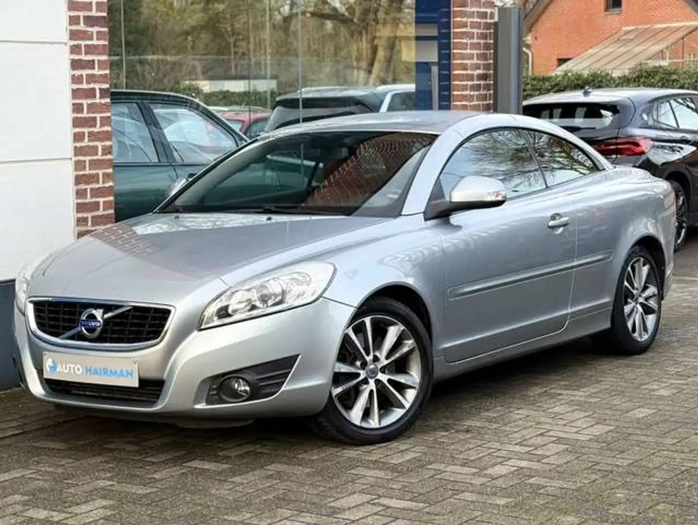 Volvo C70 CABRIOLET 2.0 D3 BVA-6 MOMENTUM ÉDITION - 2