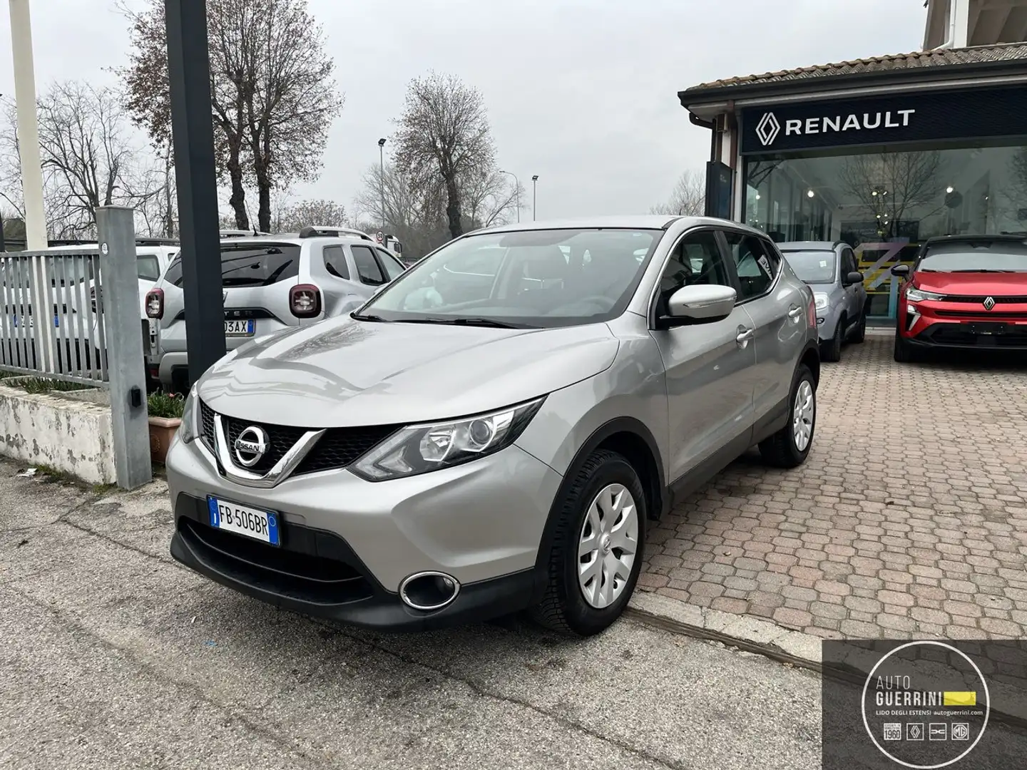 Nissan Qashqai Qashqai 1.2 DIG-T Acenta Argent - 1