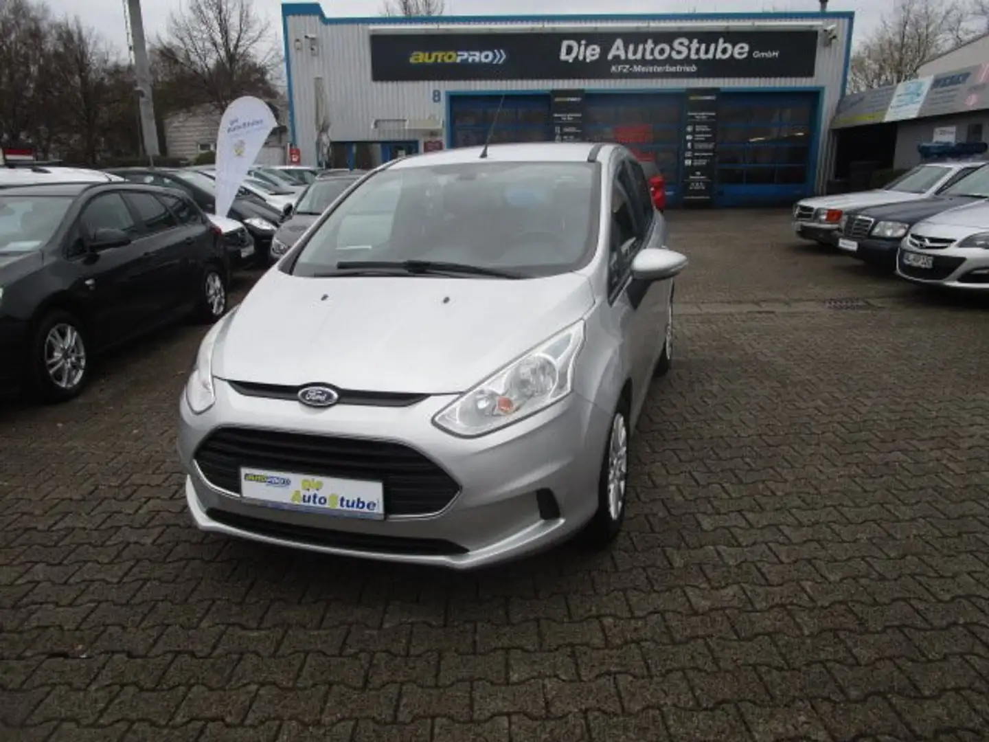 Ford B-Max Allwetterreifen|ABS|ASR|ESP|Klima|Isofix Silber - 1
