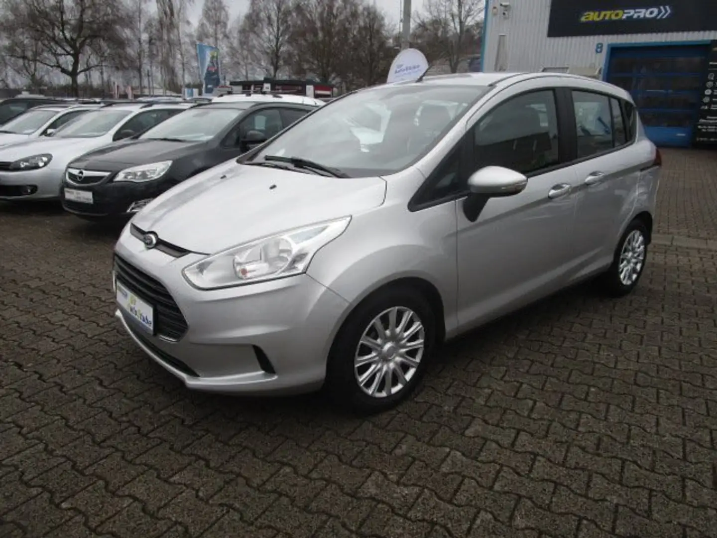 Ford B-Max Allwetterreifen|ABS|ASR|ESP|Klima|Isofix Silber - 2