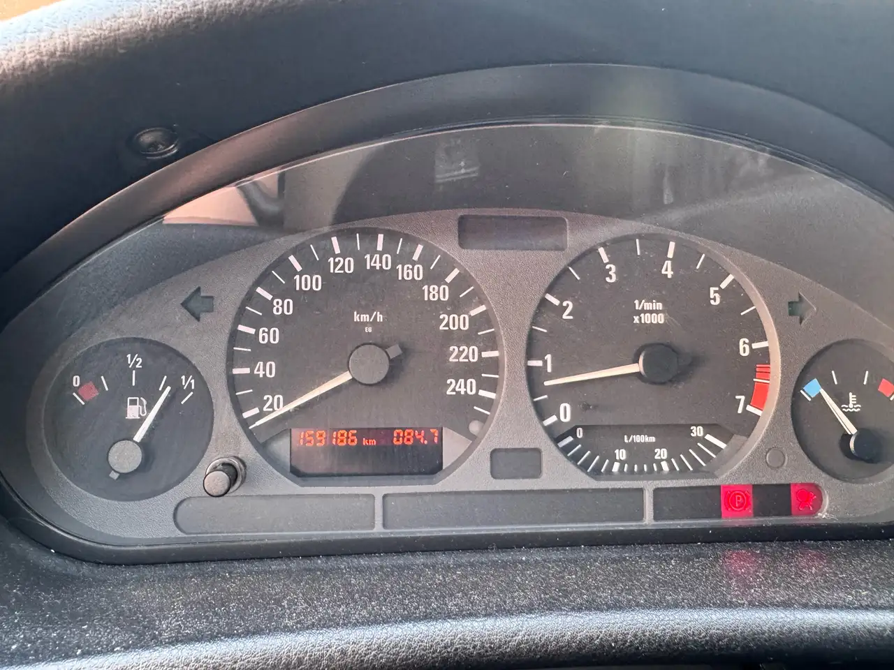 BMW 320i Coupé, foto 6
