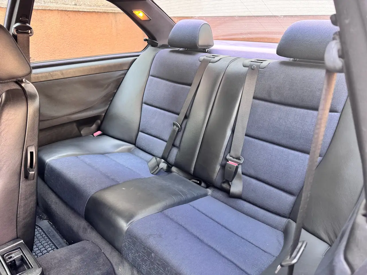 BMW 320i Coupé, foto 5