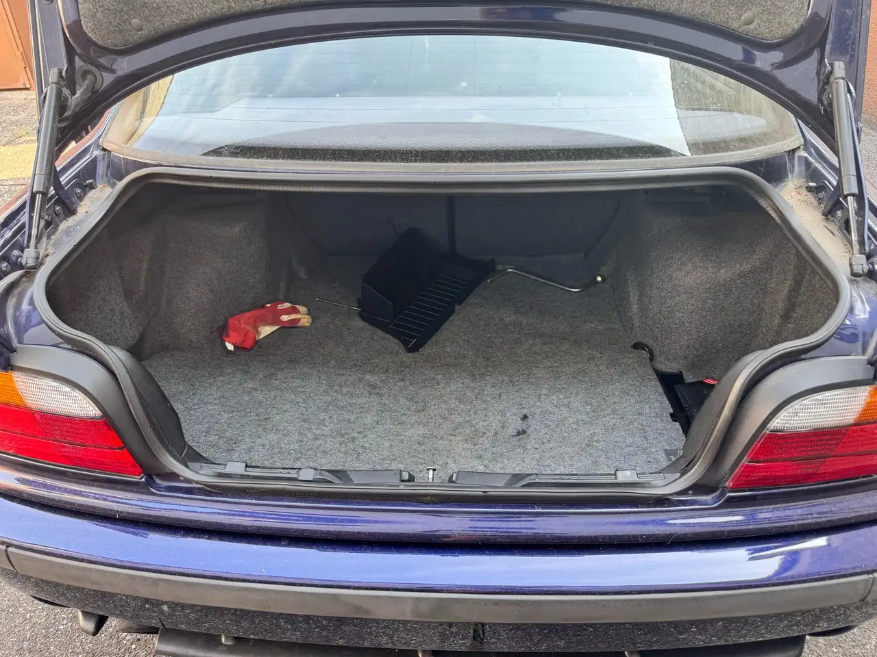 BMW 320i Coupé, foto 9