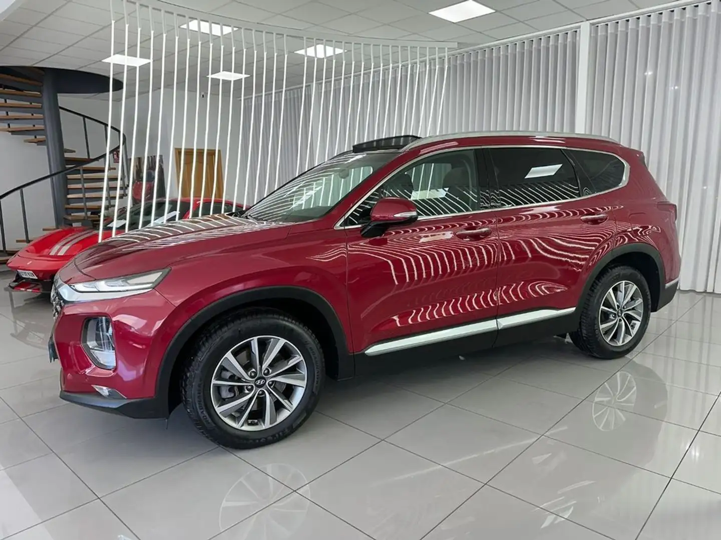Hyundai SANTA FE Tm 2.2CRDi Tecno SR 4x2 Aut. Rojo - 2