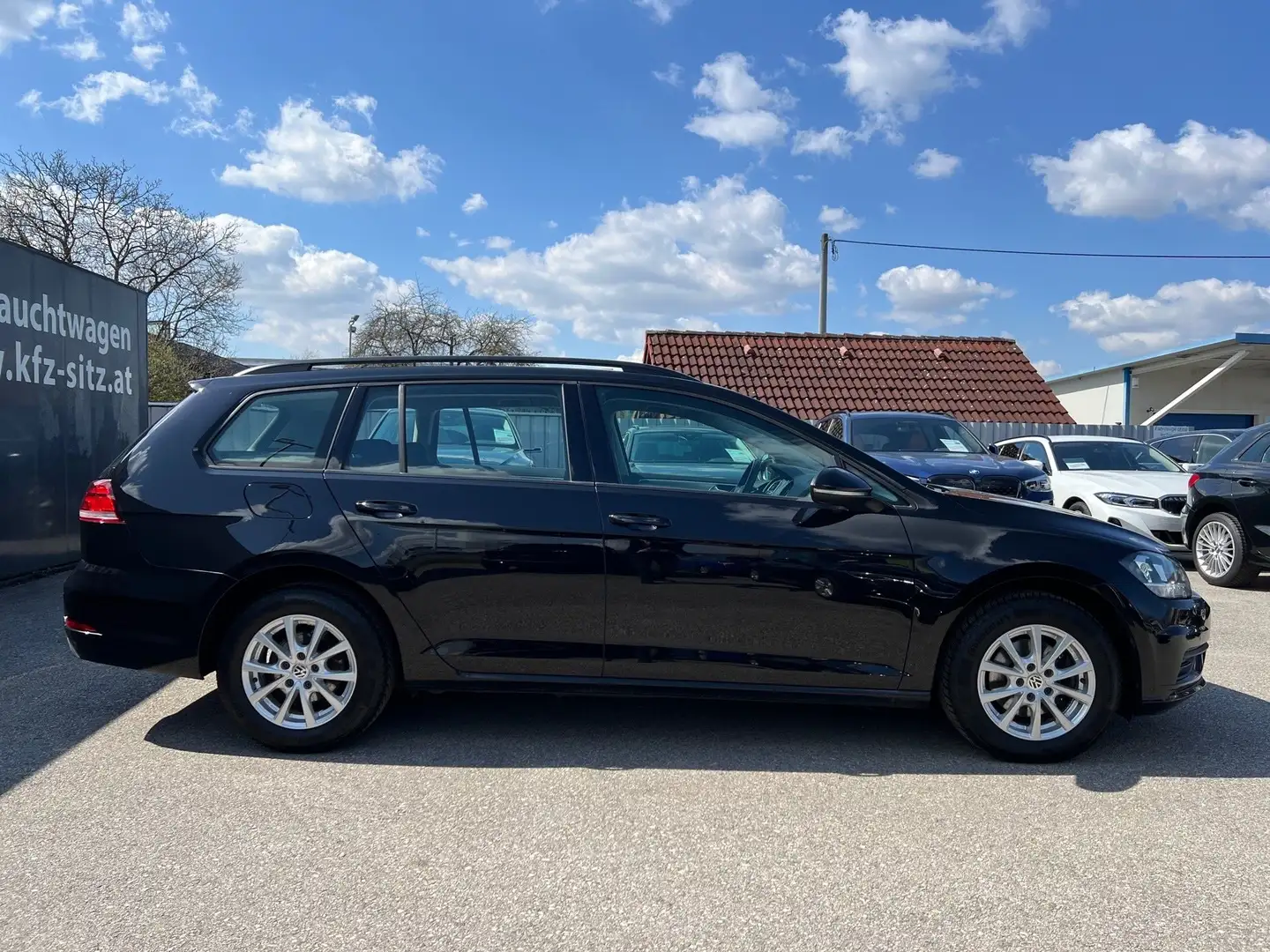 Volkswagen Golf Variant 1,6 TDI DSG | NAVI/SITZH/PDC Schwarz - 2