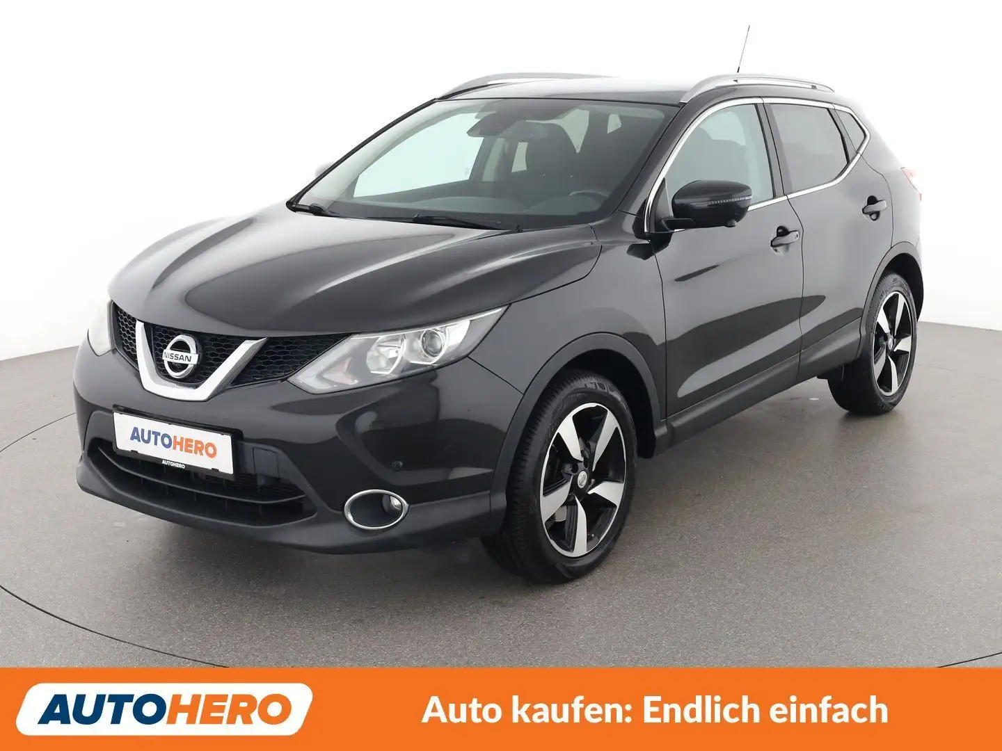 Nissan Qashqai 1.2 N-Connecta Schwarz - 1