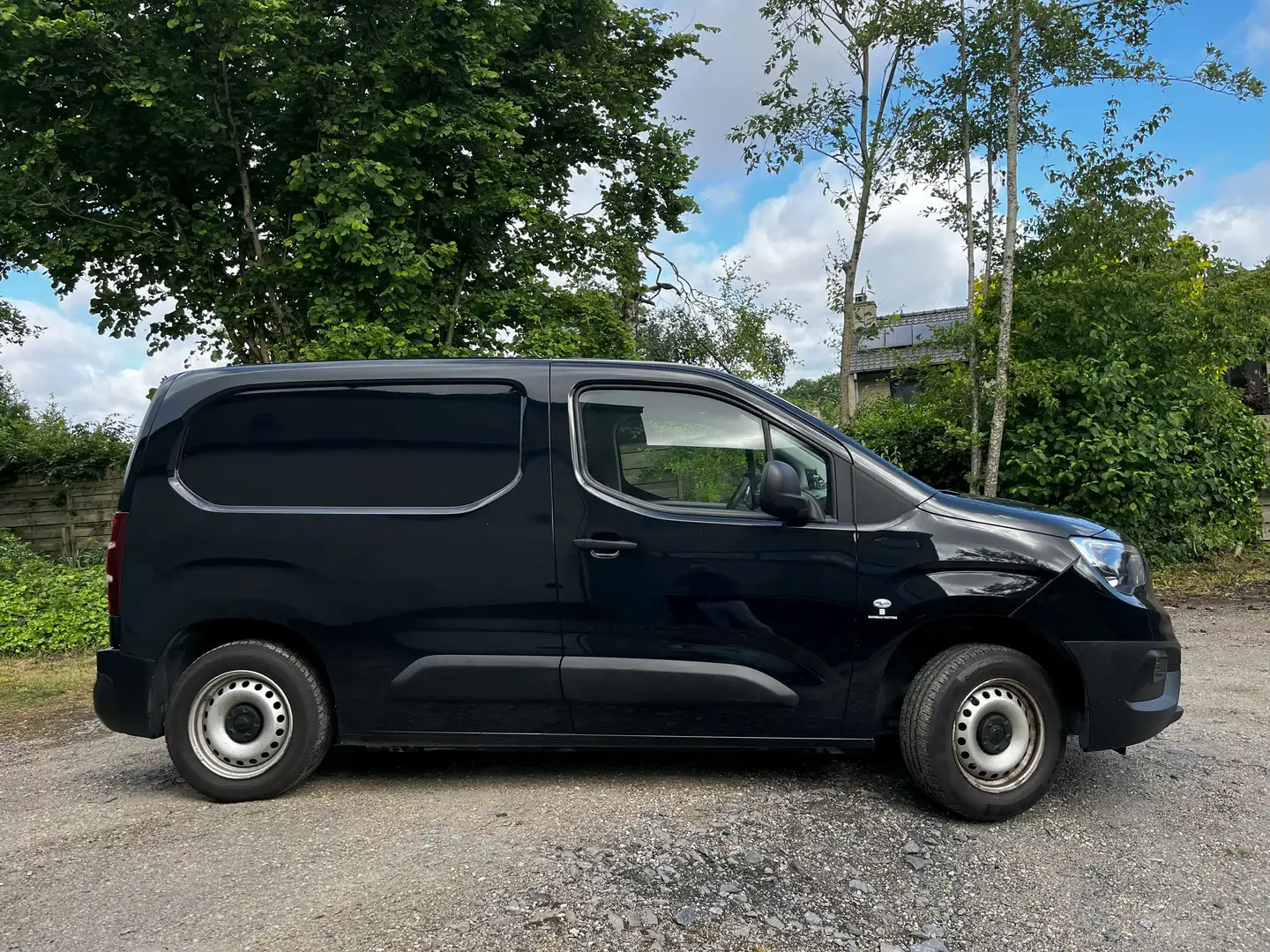 Opel Combo LICHTE VRACHT | 12M GARANTIE | CARPLAY | CAMERA Zwart - 2