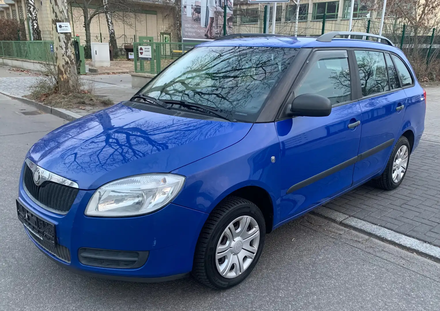 Skoda Fabia Cool Edition Blau - 2