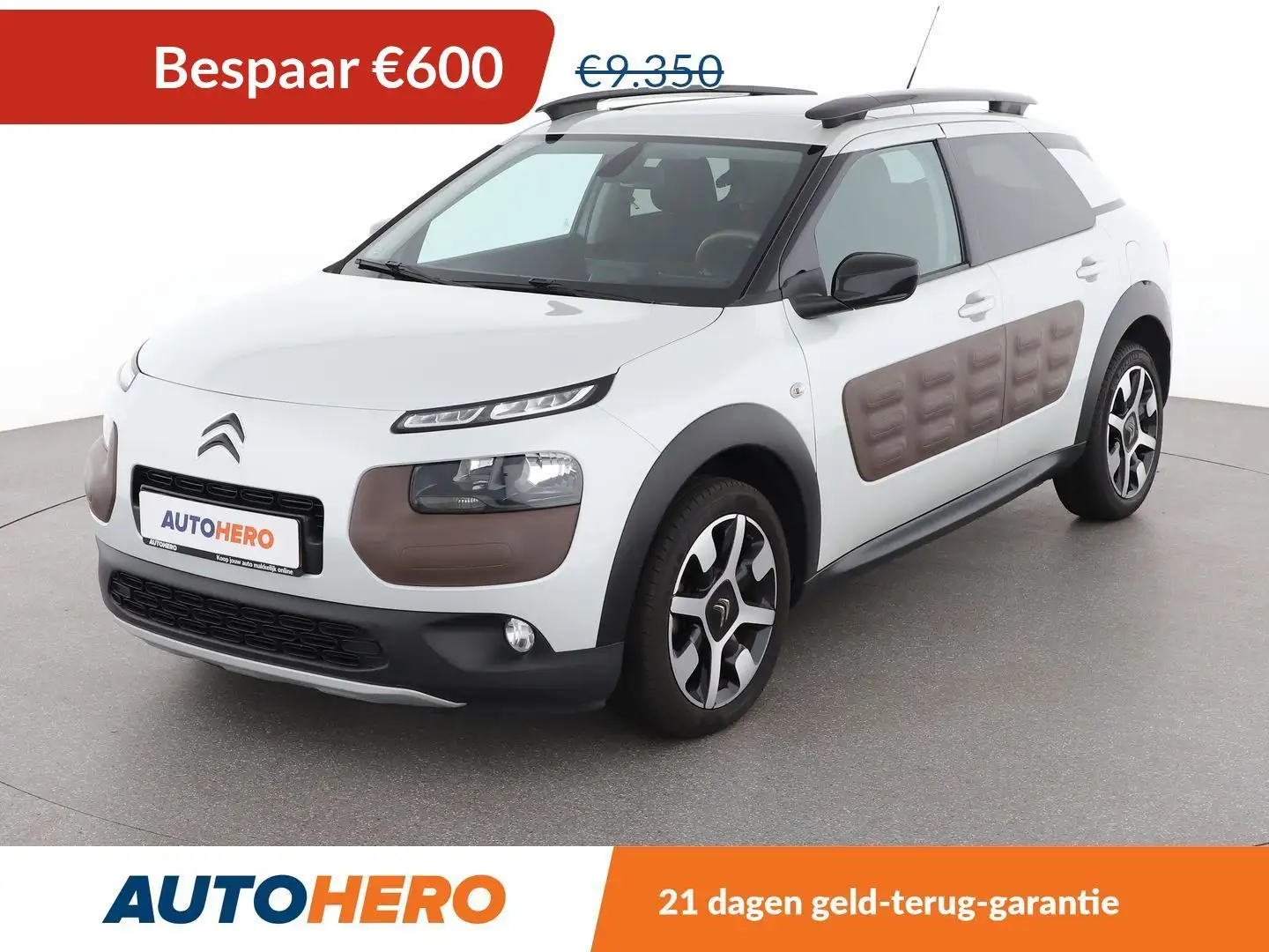 Citroen C4 Cactus 1.2 e-VTi Shine Edition Wit - 1