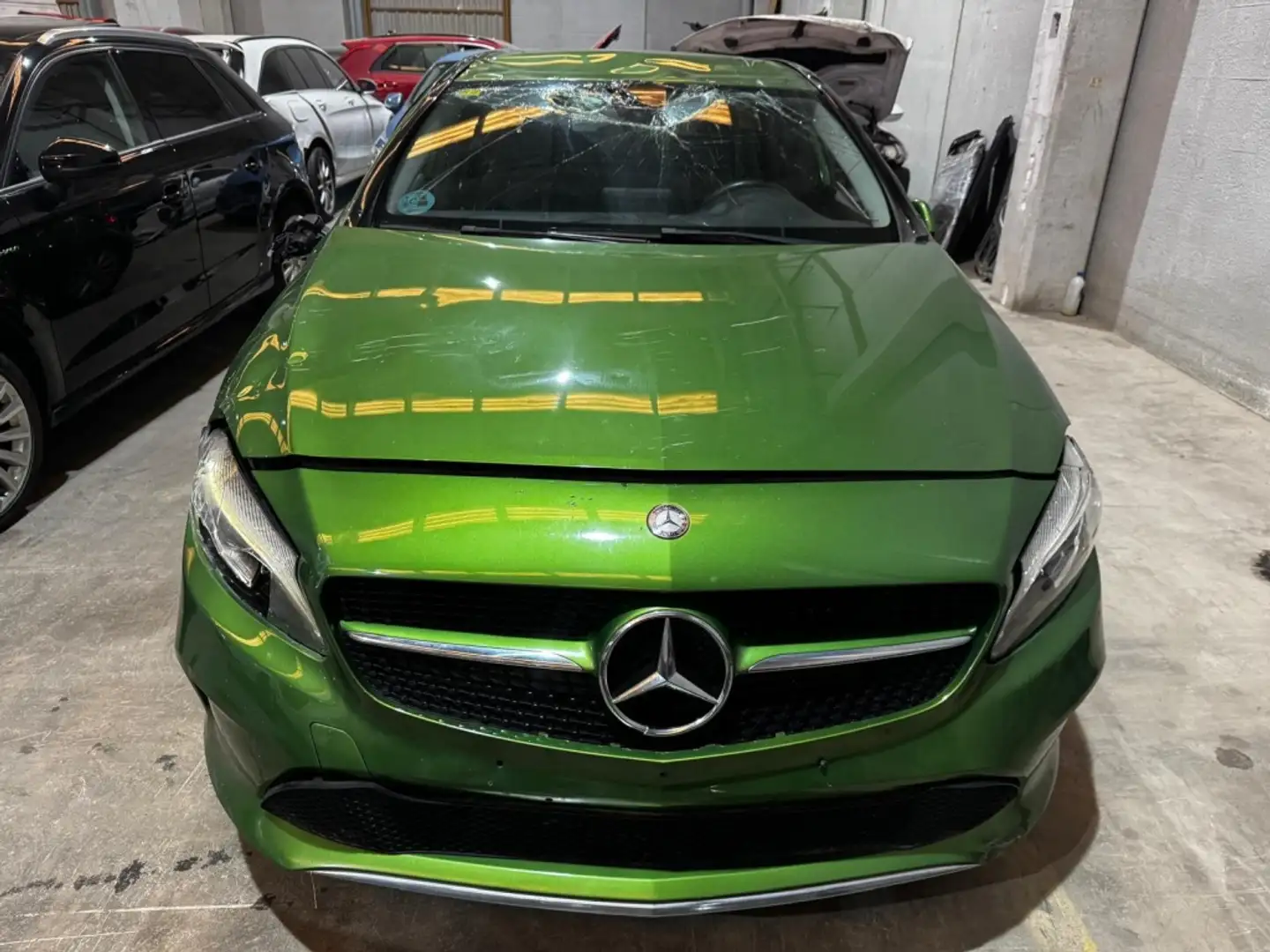 Mercedes-Benz A 200 200d 7G-DCT - 2