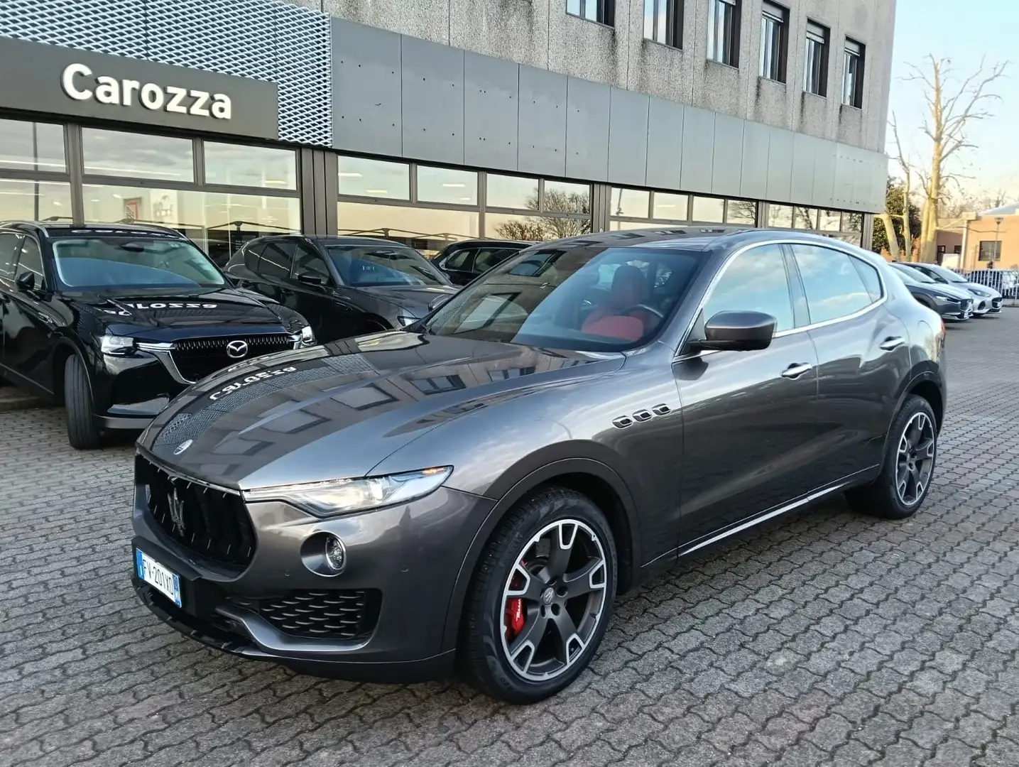 Maserati Levante Levante 3.0 V6 430cv auto Gris - 1