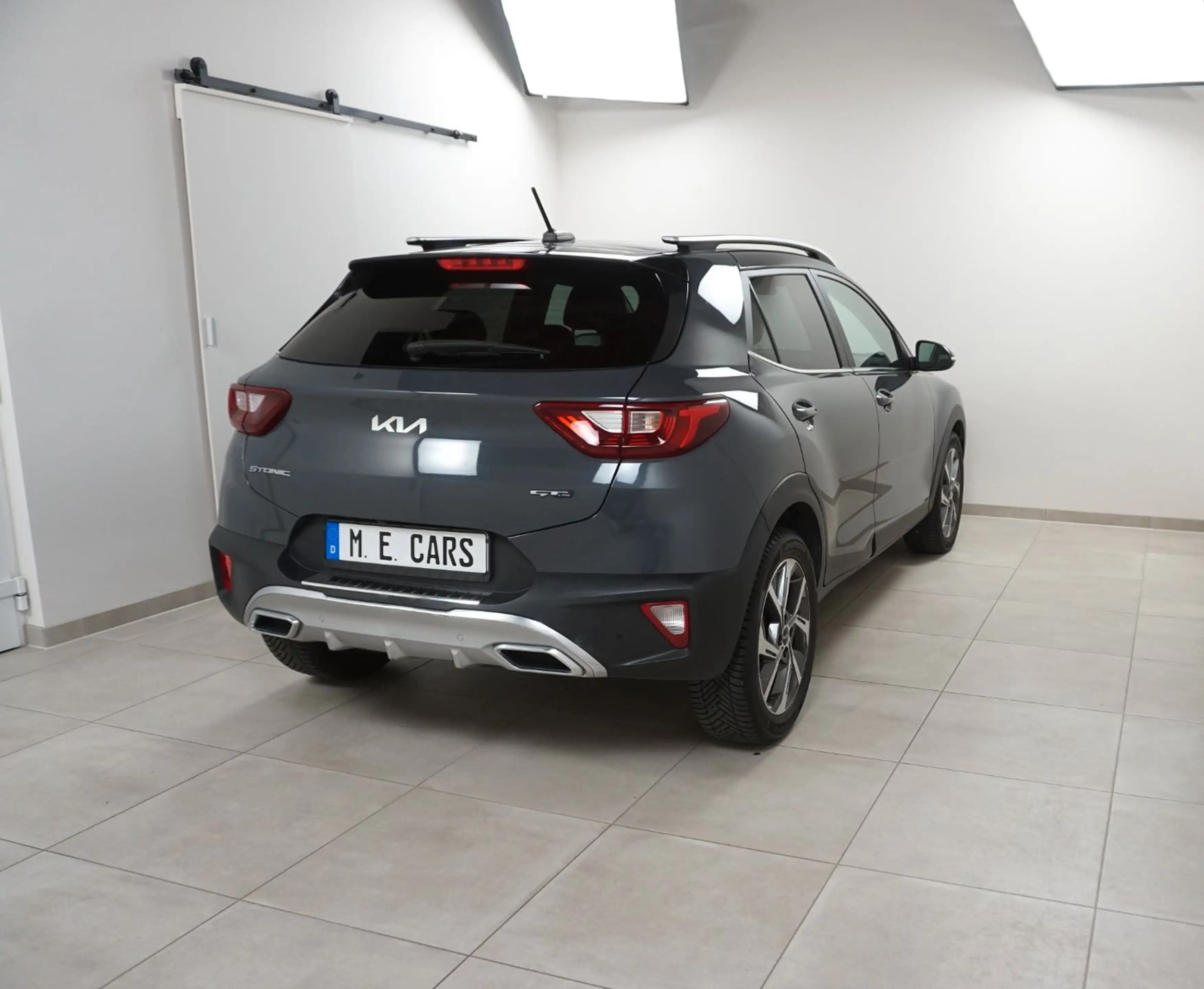 Kia Stonic GT-Line SCHECKHEFT GARANTIE ERST 13000 KM — photo 4